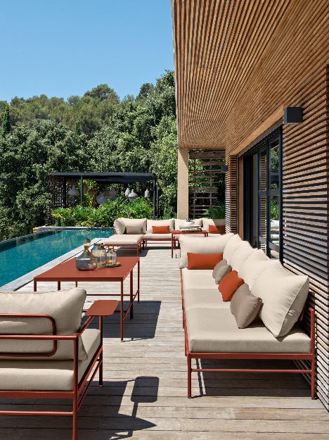 Rivage Table mi-haute Extérieur L 85 x P 85 x H 60 cm Fermob