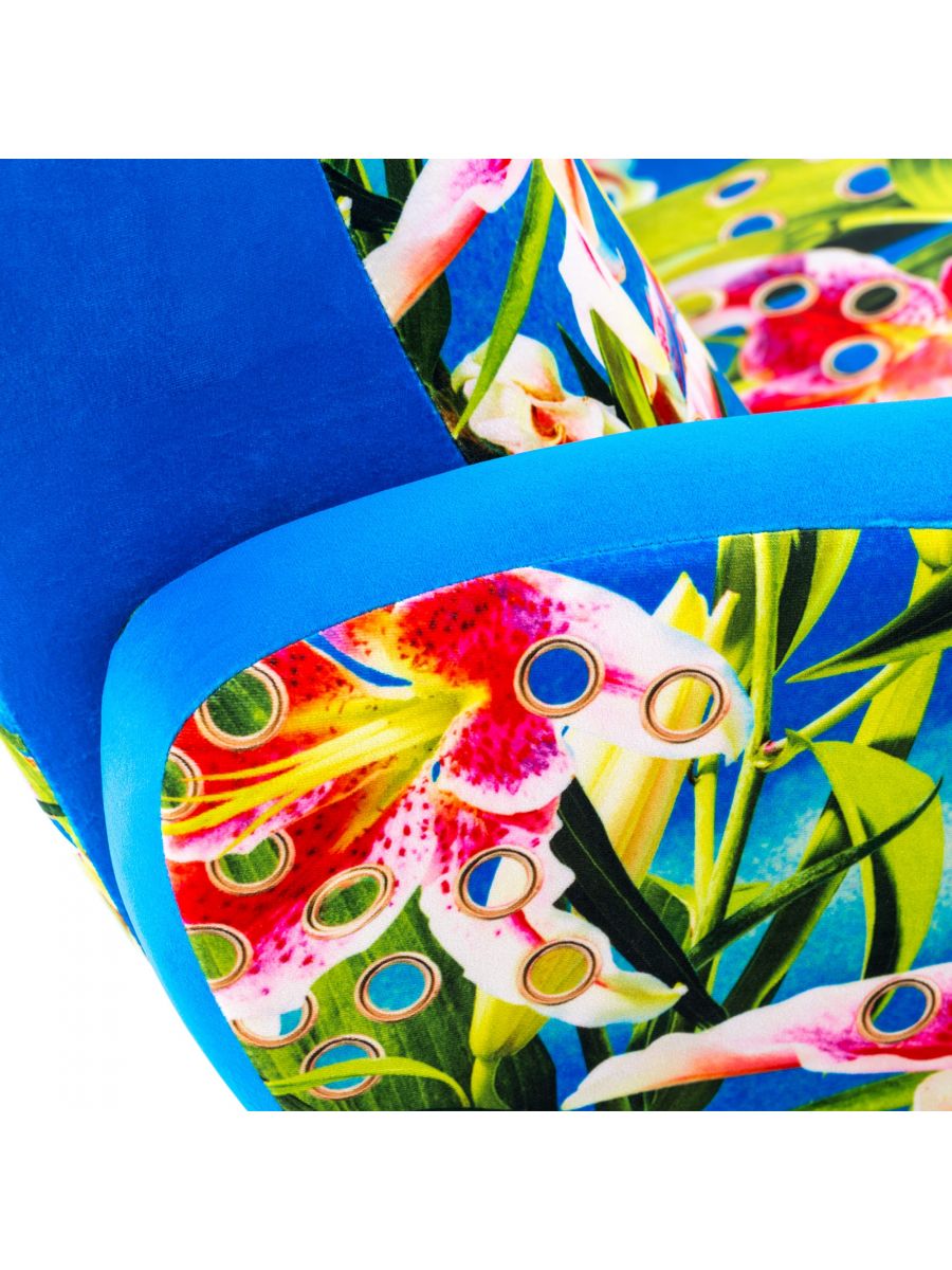 Toiletpaper fauteuil Flowers with holes Seletti Toiletpaper fauteuil Flowers with holes Seletti