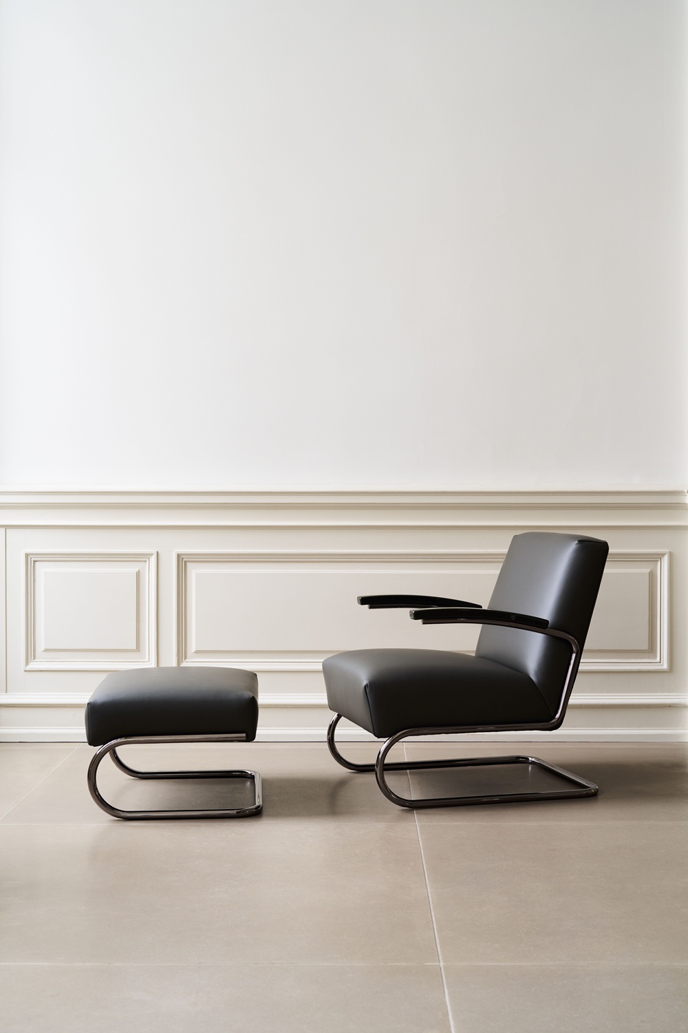 JS. Thonet by Jil Sander S 411 H / S411 H Pouf Nordic Thonet
