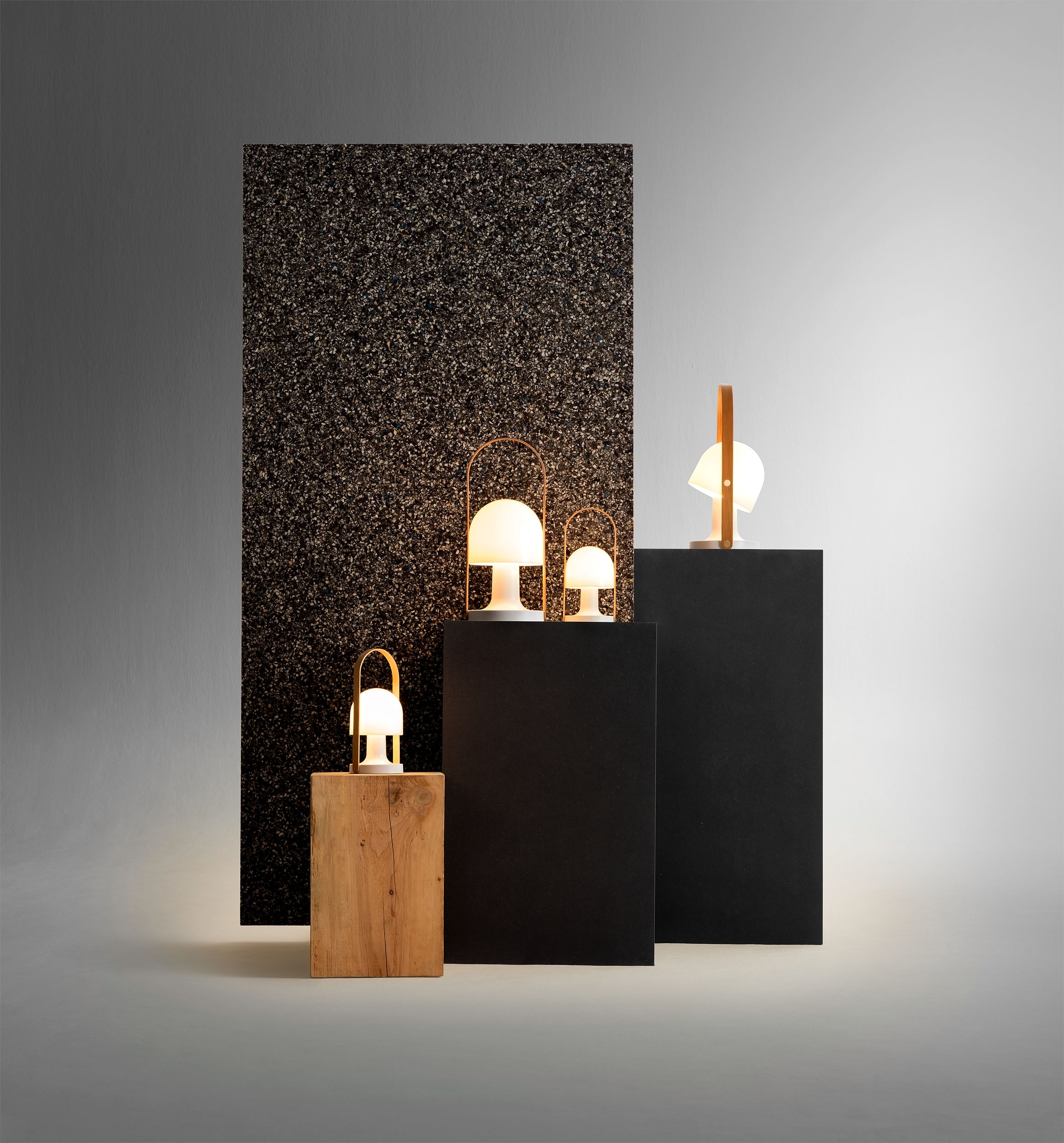 FollowMe Plus lampe de table à piles rechargeables Marset