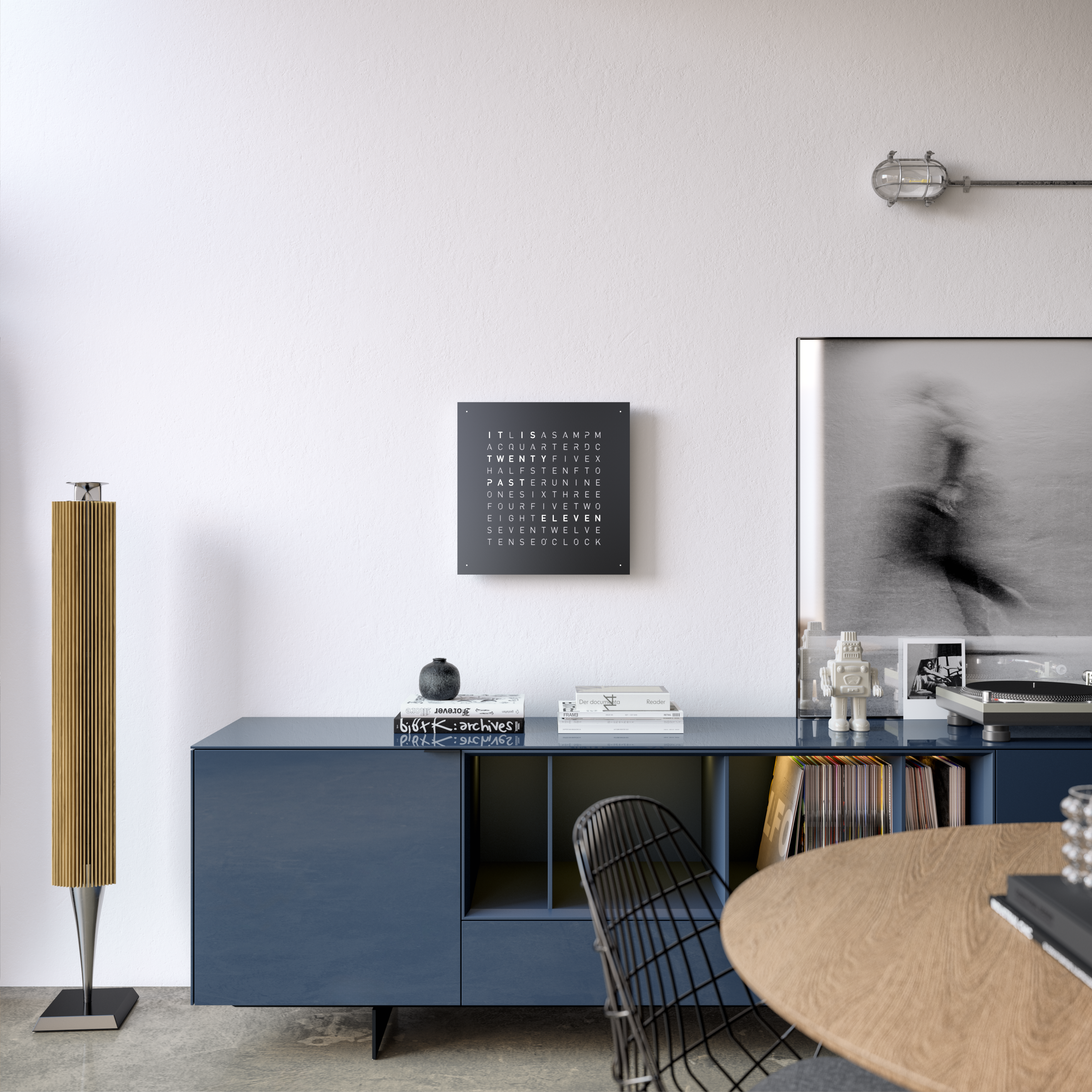 Earth 45 Steel Series Horloge murale / Objet temporel Allemande QLOCKTWO