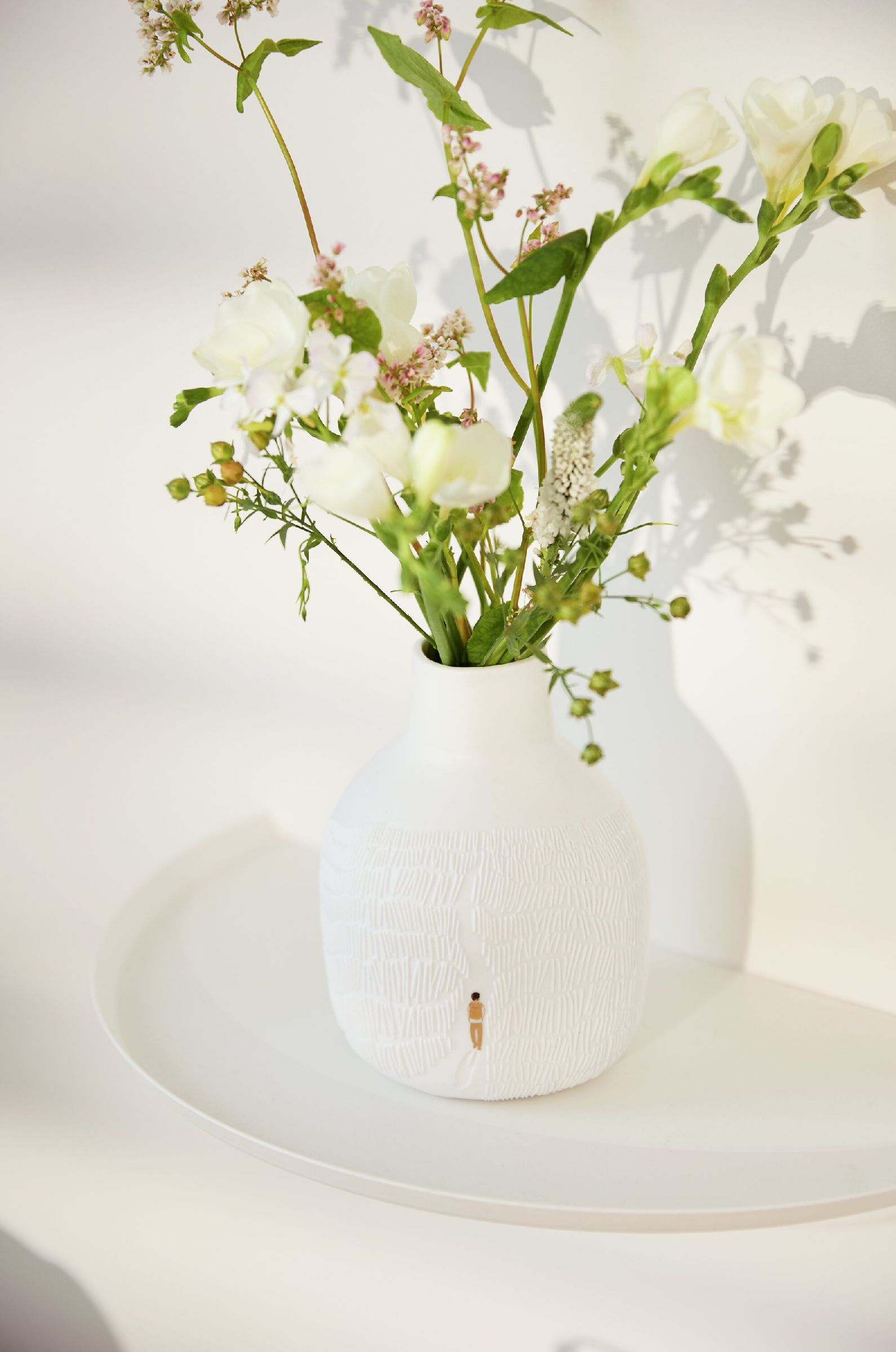 Vase d'herbes dans le vent Räder