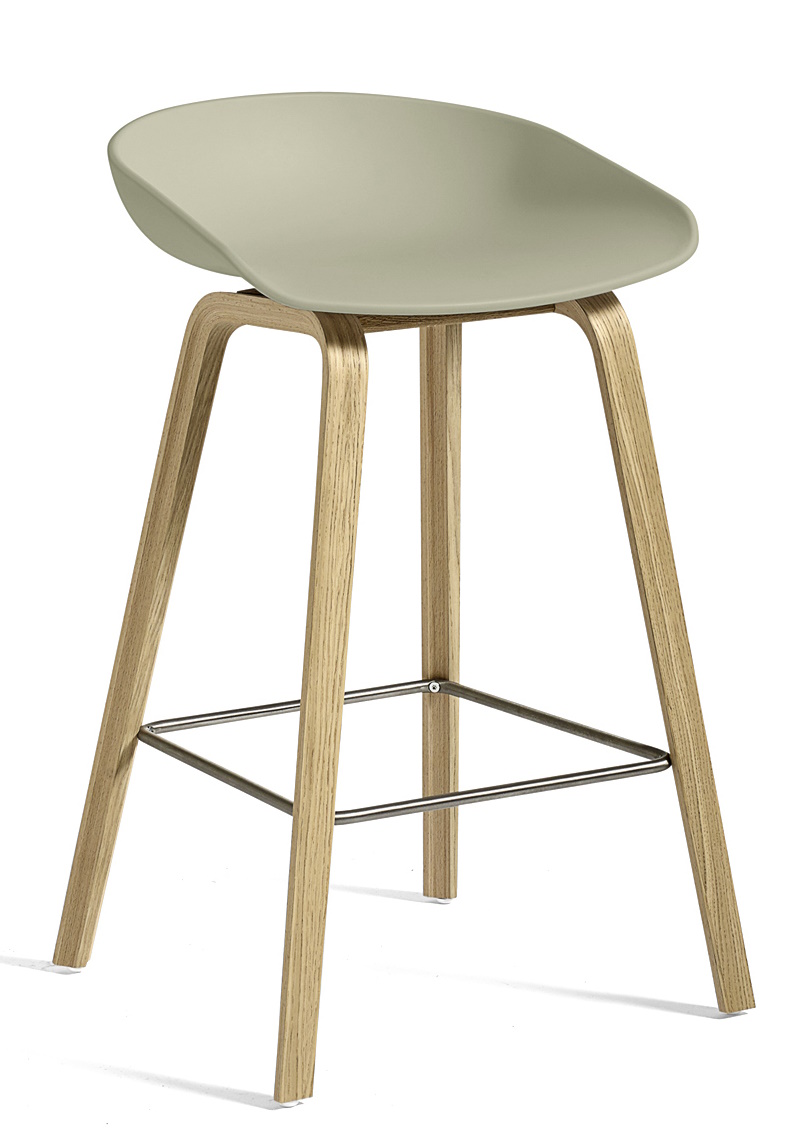 About a Stool AAS32 / AAS 32 Tabouret Faible Hay Pastel green - vernis à base d'eau