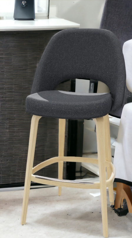 Saarinen Barstool Tabouret de bar H 114 cm Knoll International 