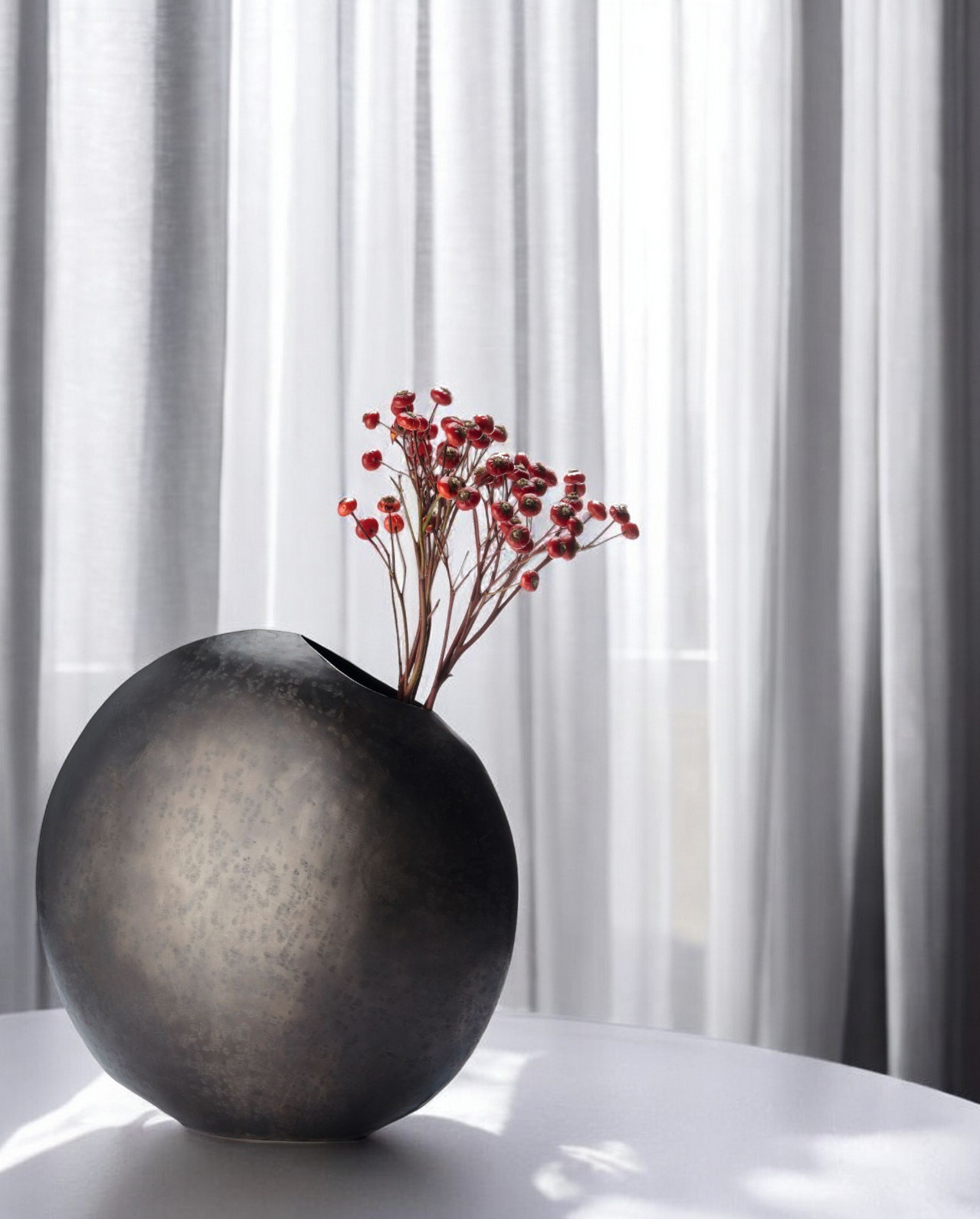 Monrovia Vase Philippi OFFRE SPECIALE