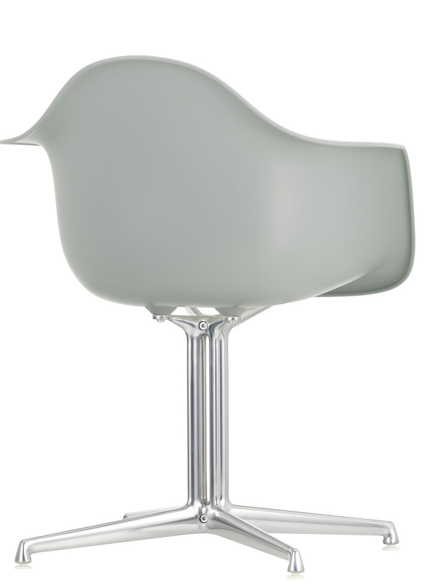 Eames Plastic Arm Chair DAL Chaise Vitra