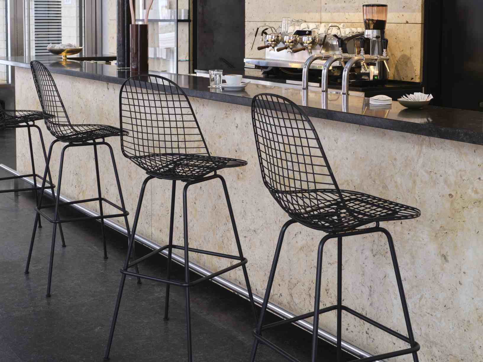 Eames Wire Bar Stool Tabouret de bar haut Vitra 