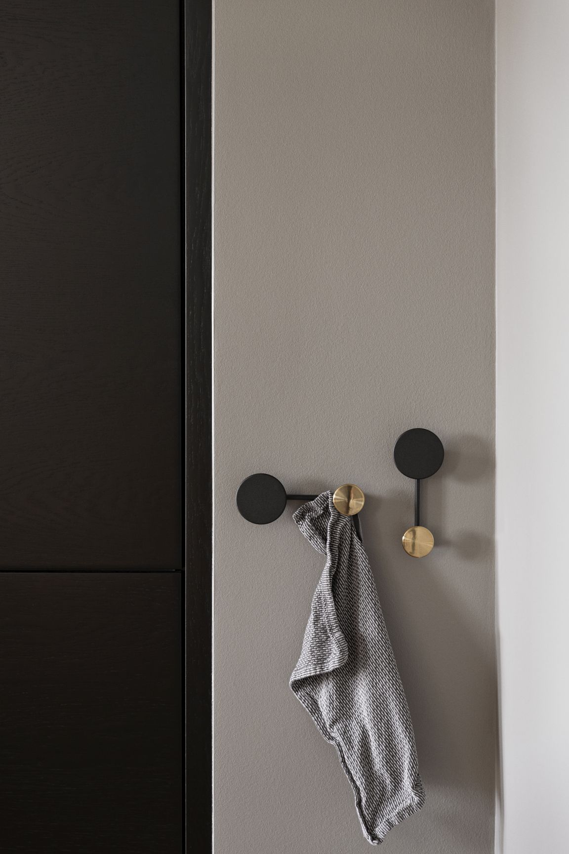 Afteroom Cintre Small Noir Audo Copenhagen