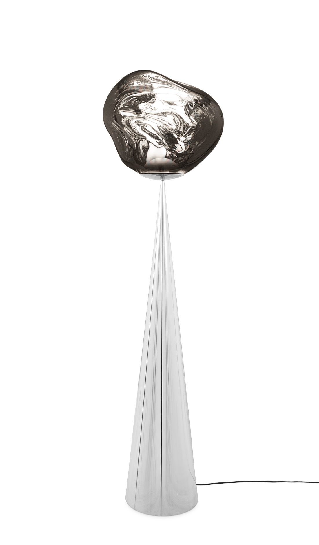Silberne Tom Dixon Melt Stehleuchte mit konischem Fuß und abstraktem Lampenschirm.
