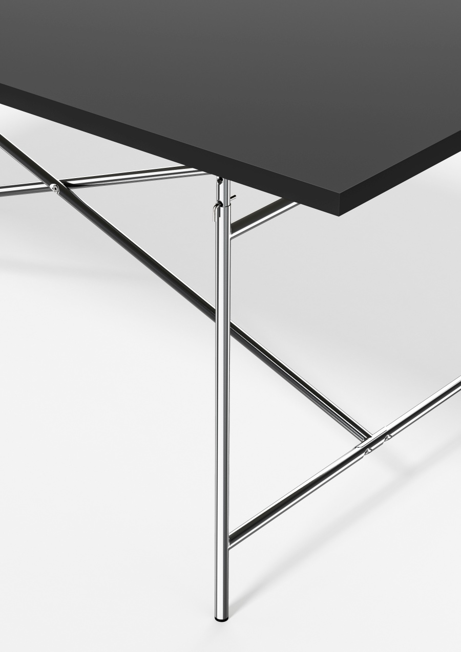 Eiermann 2 Table complète Richard Lampert Eiermann 2 Table complète Richard Lampert