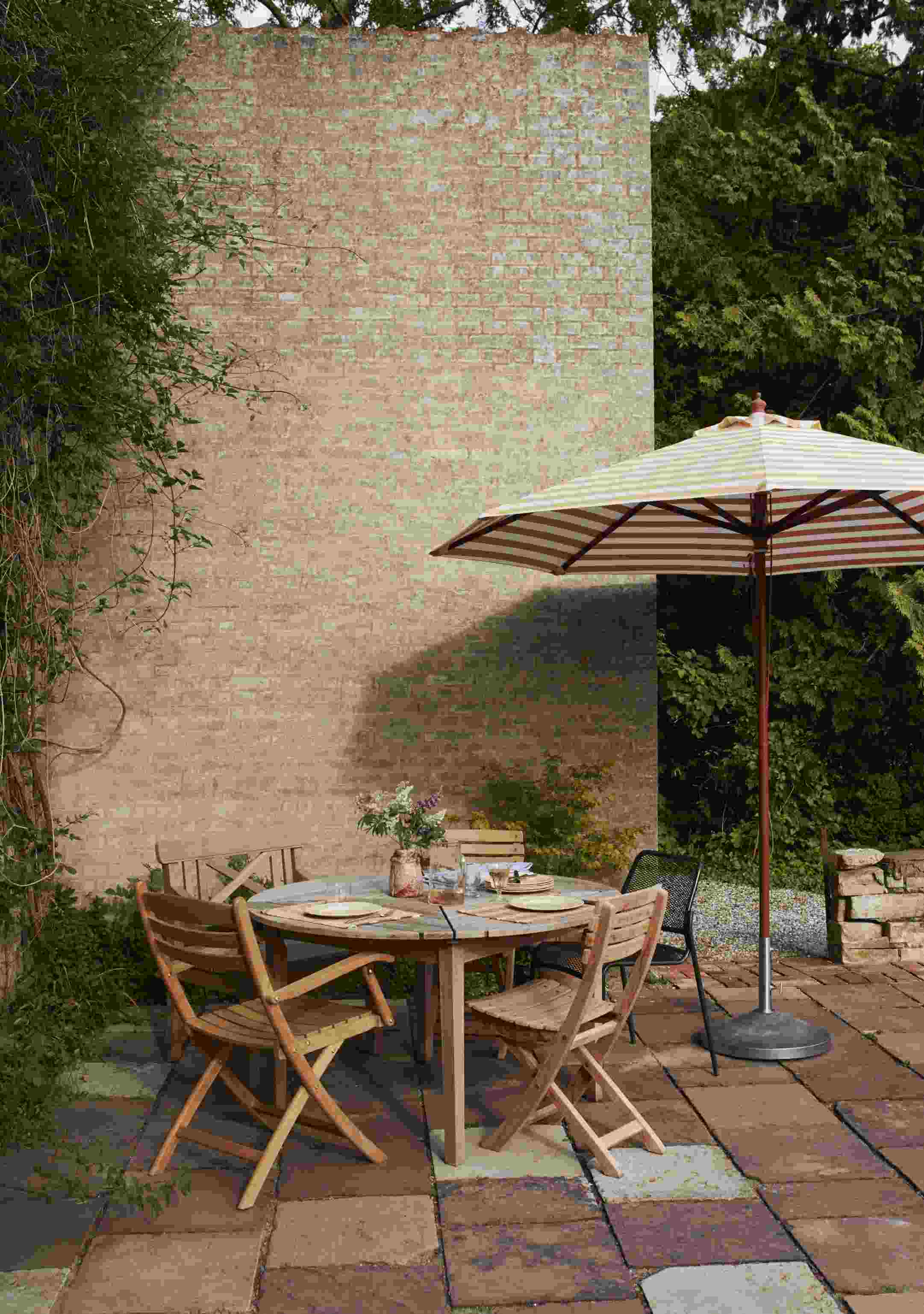 Drachmann Table Ø 126 cm Outdoor Skagerak by Fritz Hansen