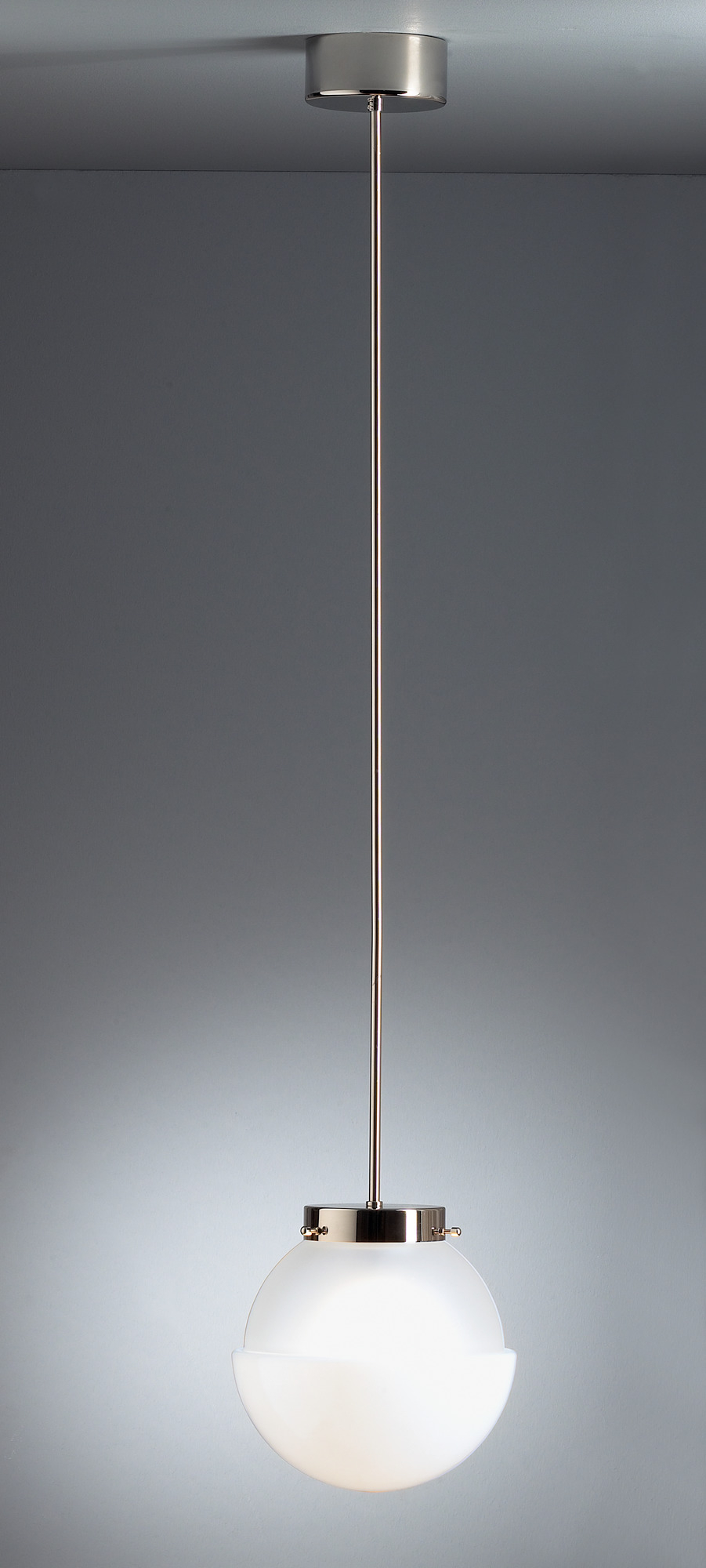 HMB 29 / HMB29 Lumiere Pendant avec Ballon en verre Tecnolumen 40 cm