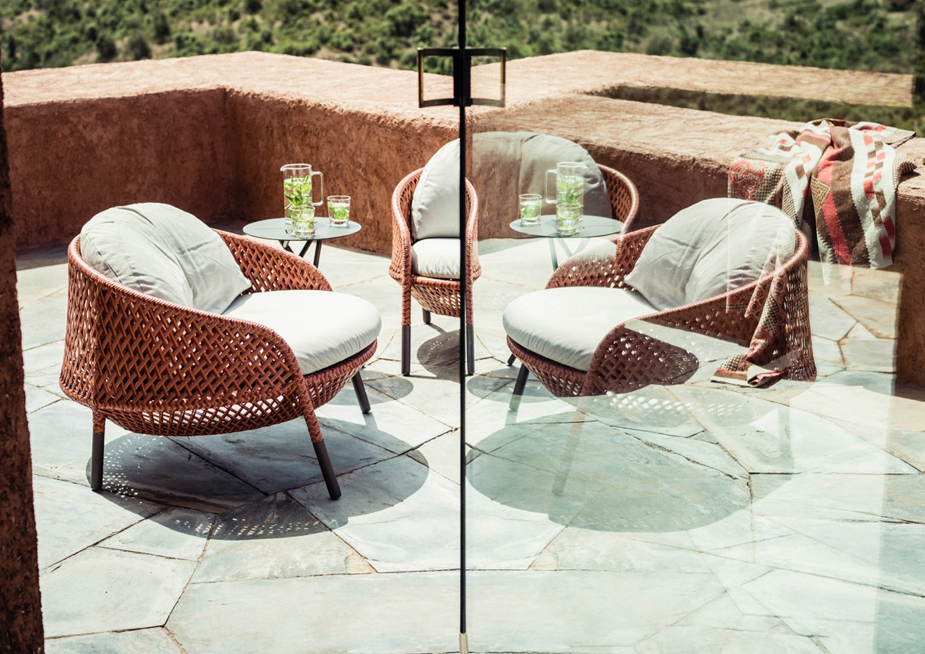 AHNDA Outdoor Armchair Fauteuil DEDON