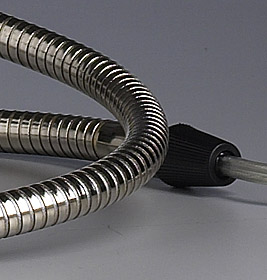 LW S 02 Lightworm lampe de Table Tecnolumen