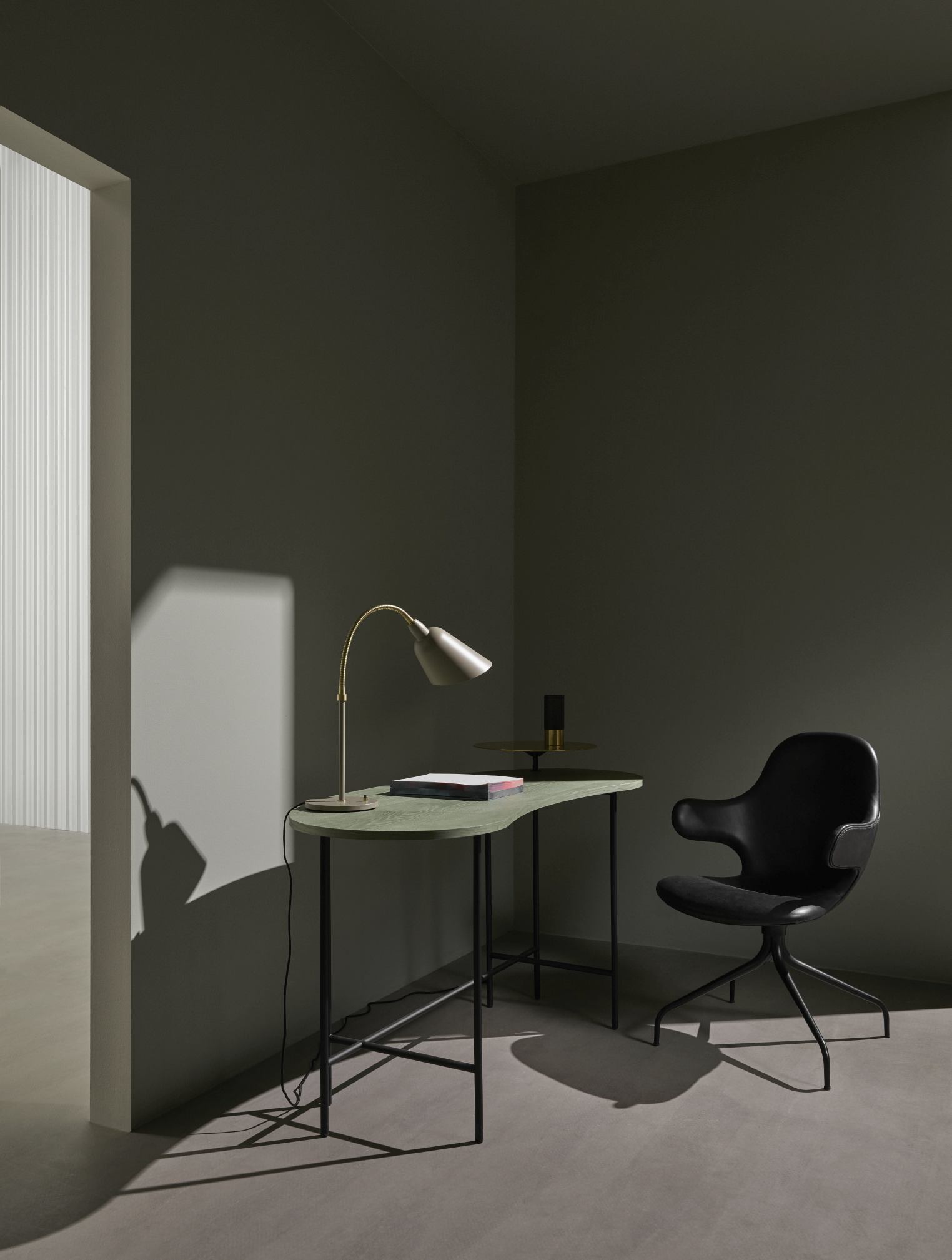 Palette JH9 Secrétaire / Bureau AndTradition 