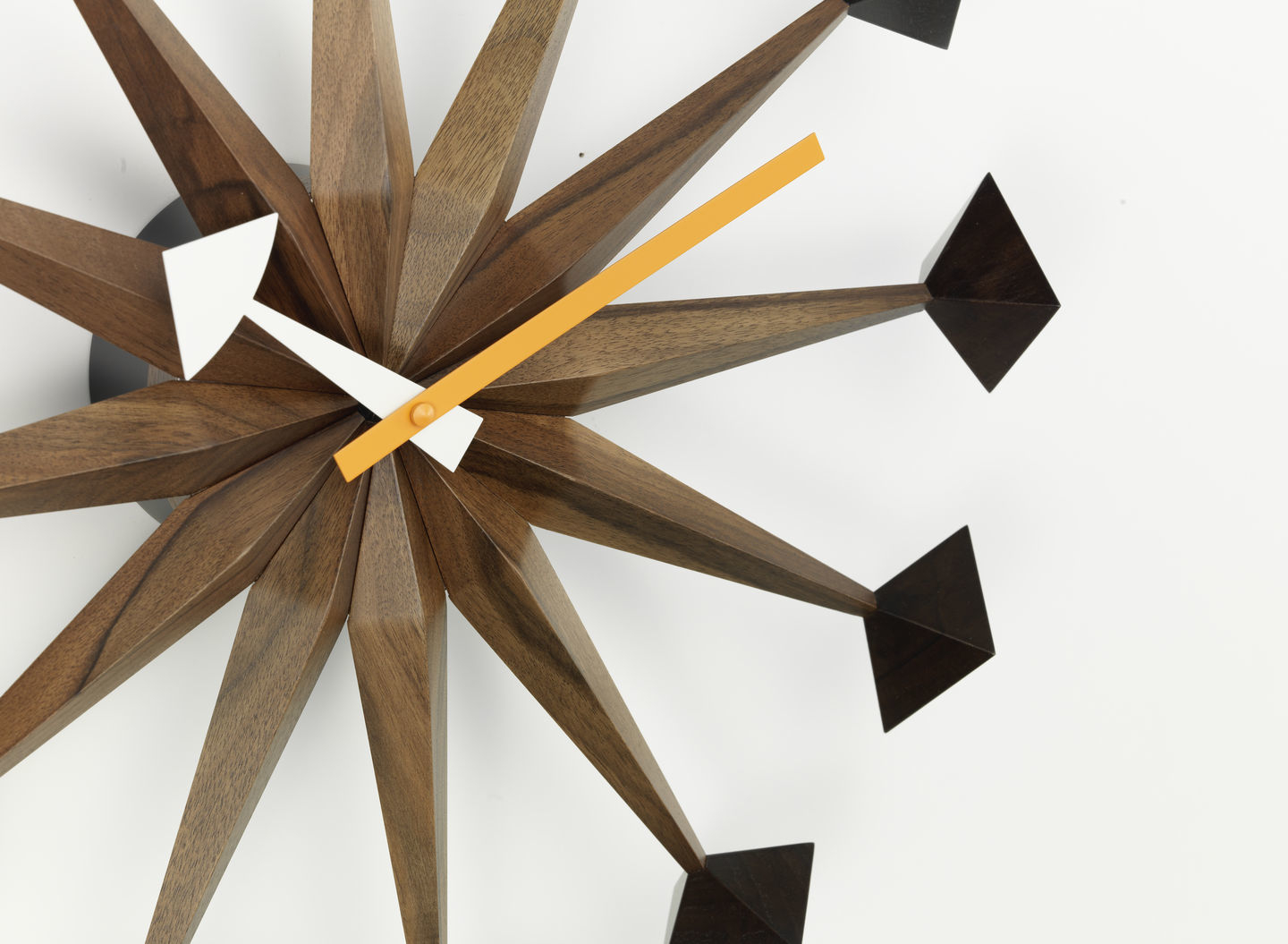 Vitra Nelson Polygon Clock Horloge Murale Vitra