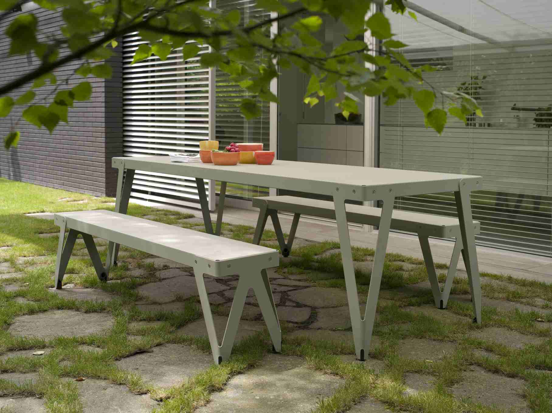 Lloyd d'extérieur Bench Banc Functionals 