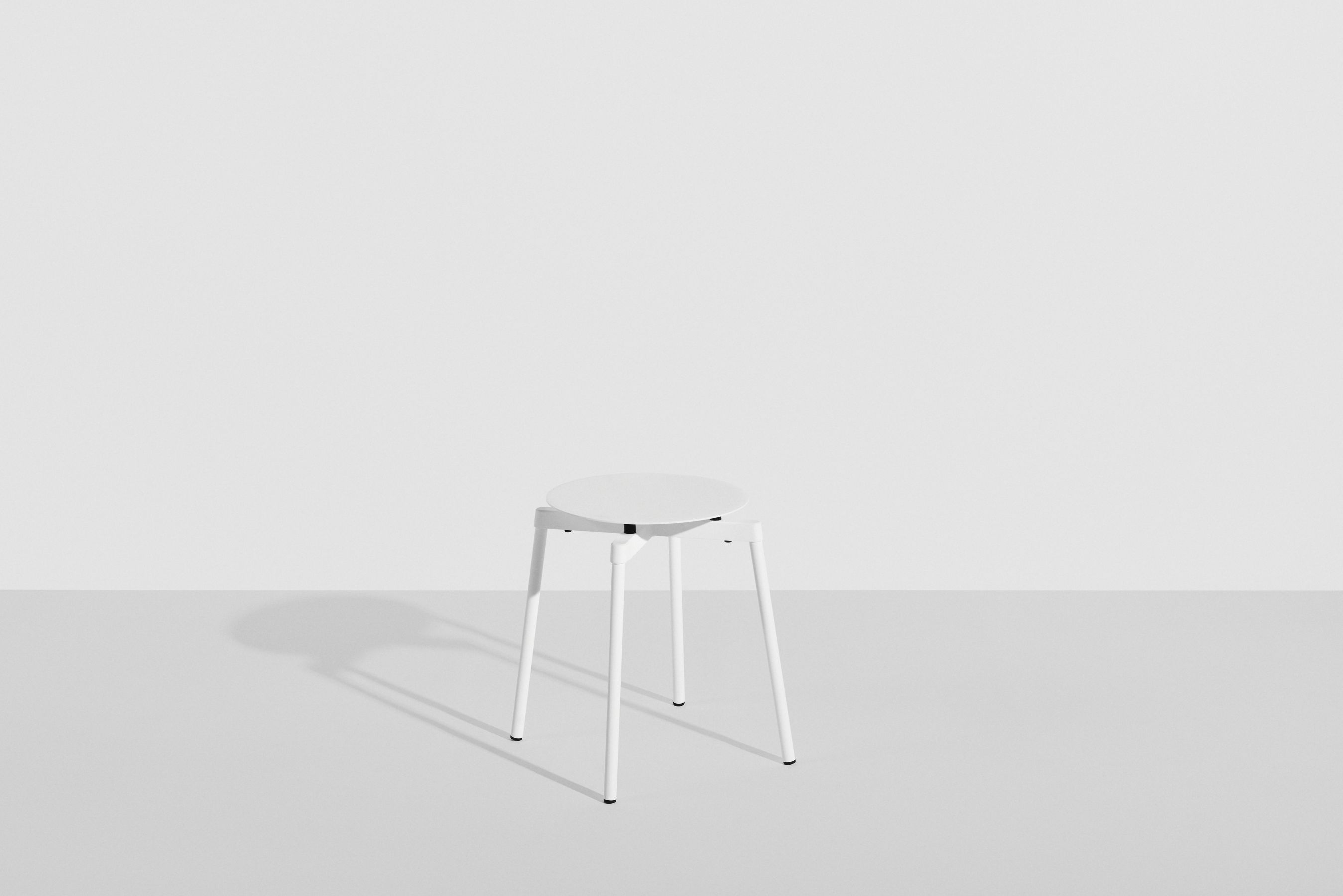 Fromme Stool Tabouret Petite Friture Blanc Fromme Stool Tabouret Petite Friture Blanc