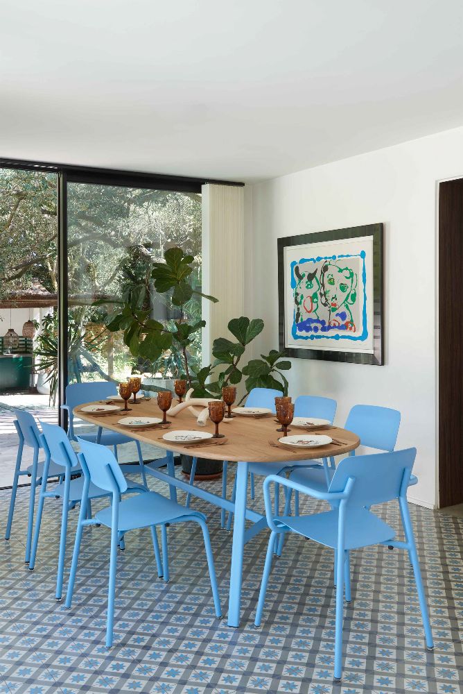 SO'O Table de salle à manger en chêne 220 × 95 cm (ovale) Intérieur Fermob