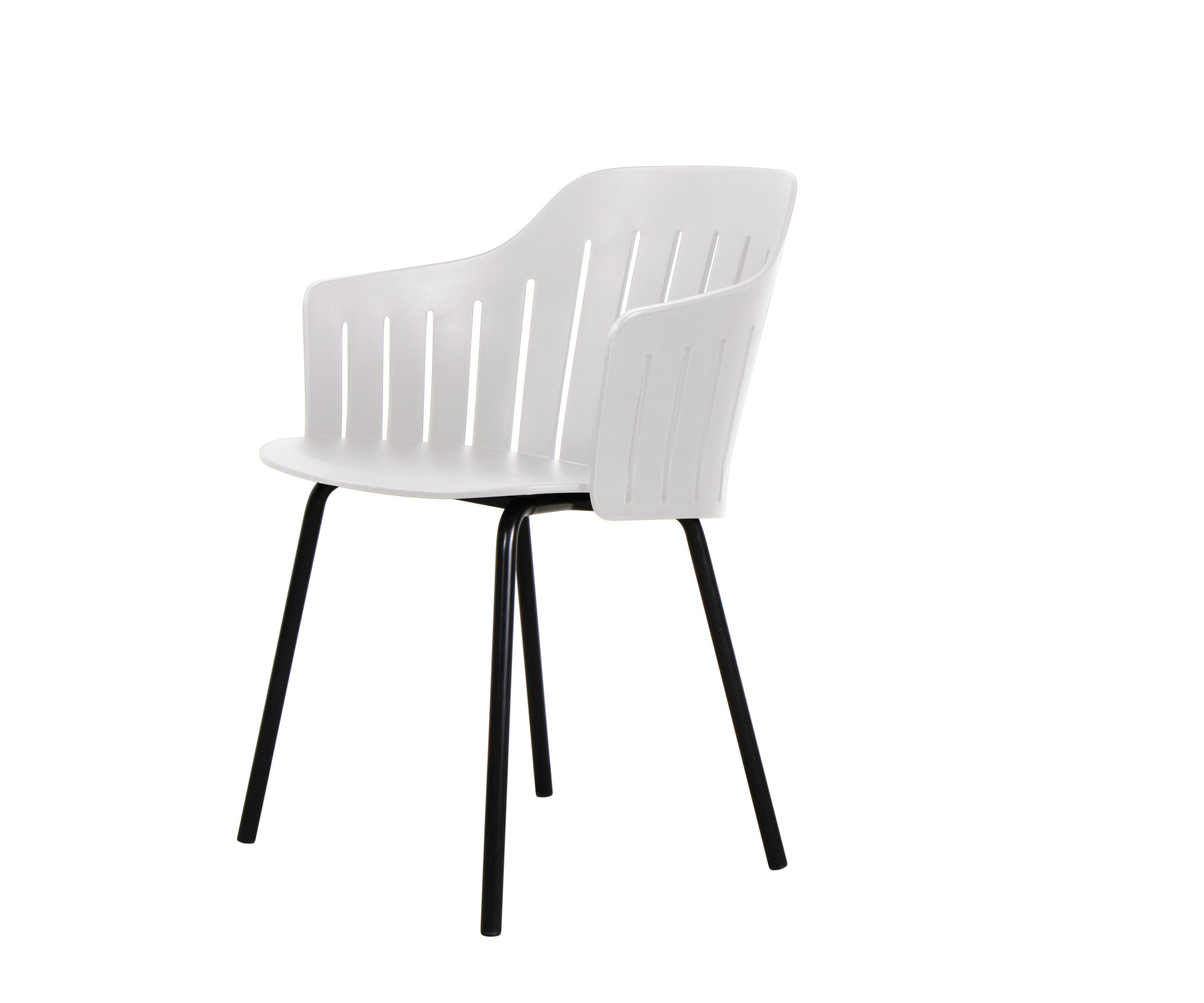 Weißer Cane-Line Choice Outdoor Stuhl mit Stahlgestell und vier Beinen, modernes Design.