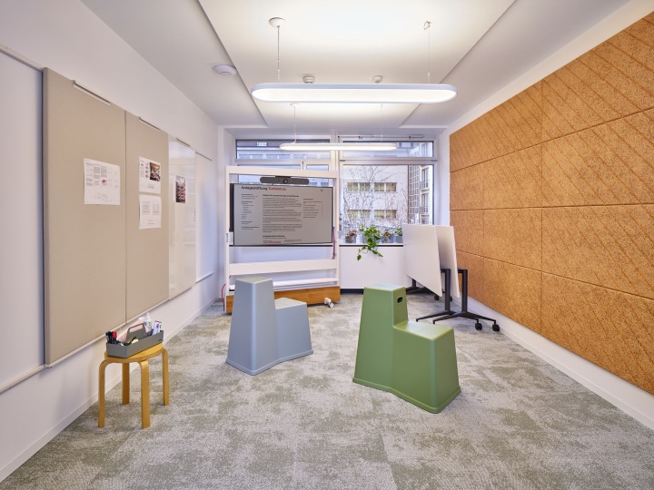 MedaMorph Folding Table Table pliante / de travail Vitra