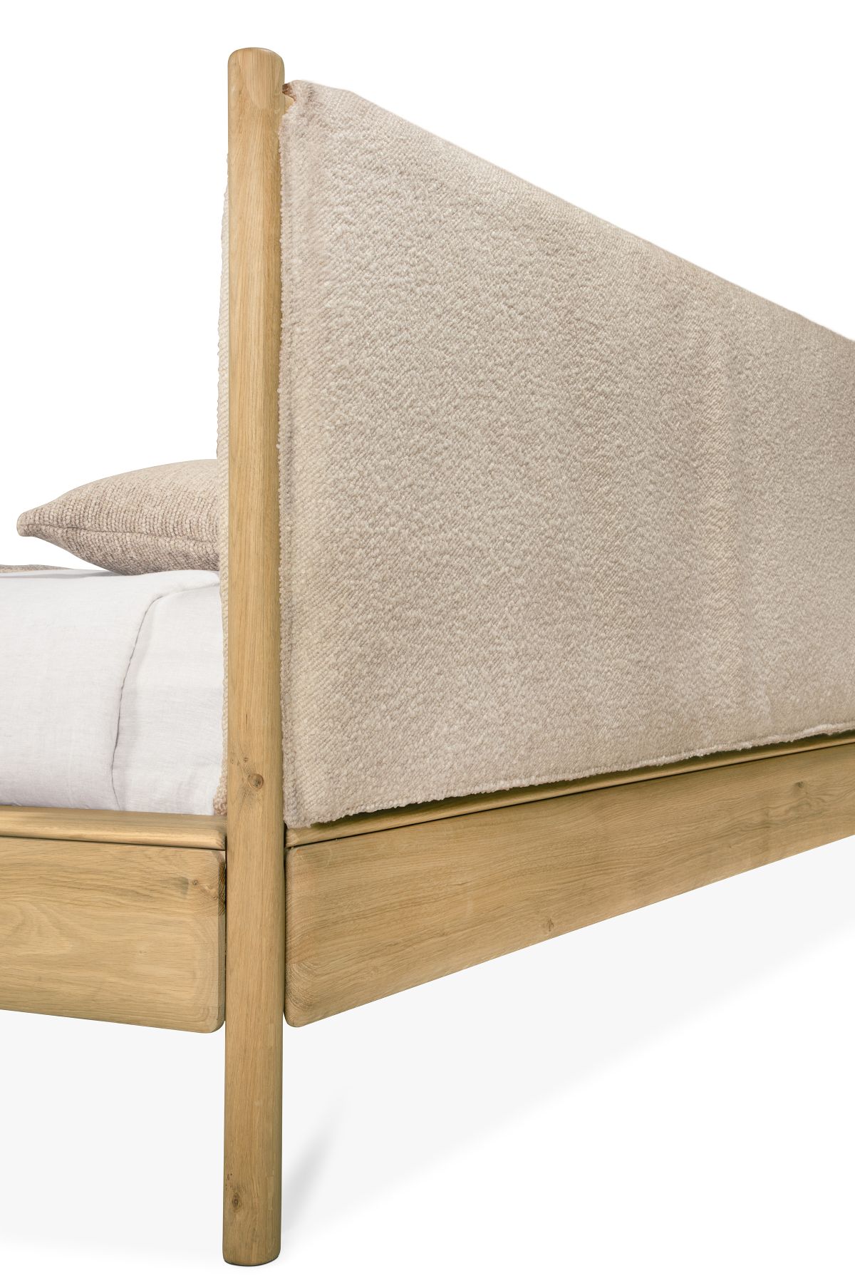 PI Lit avec tête de lit + coussins Ethnicraft