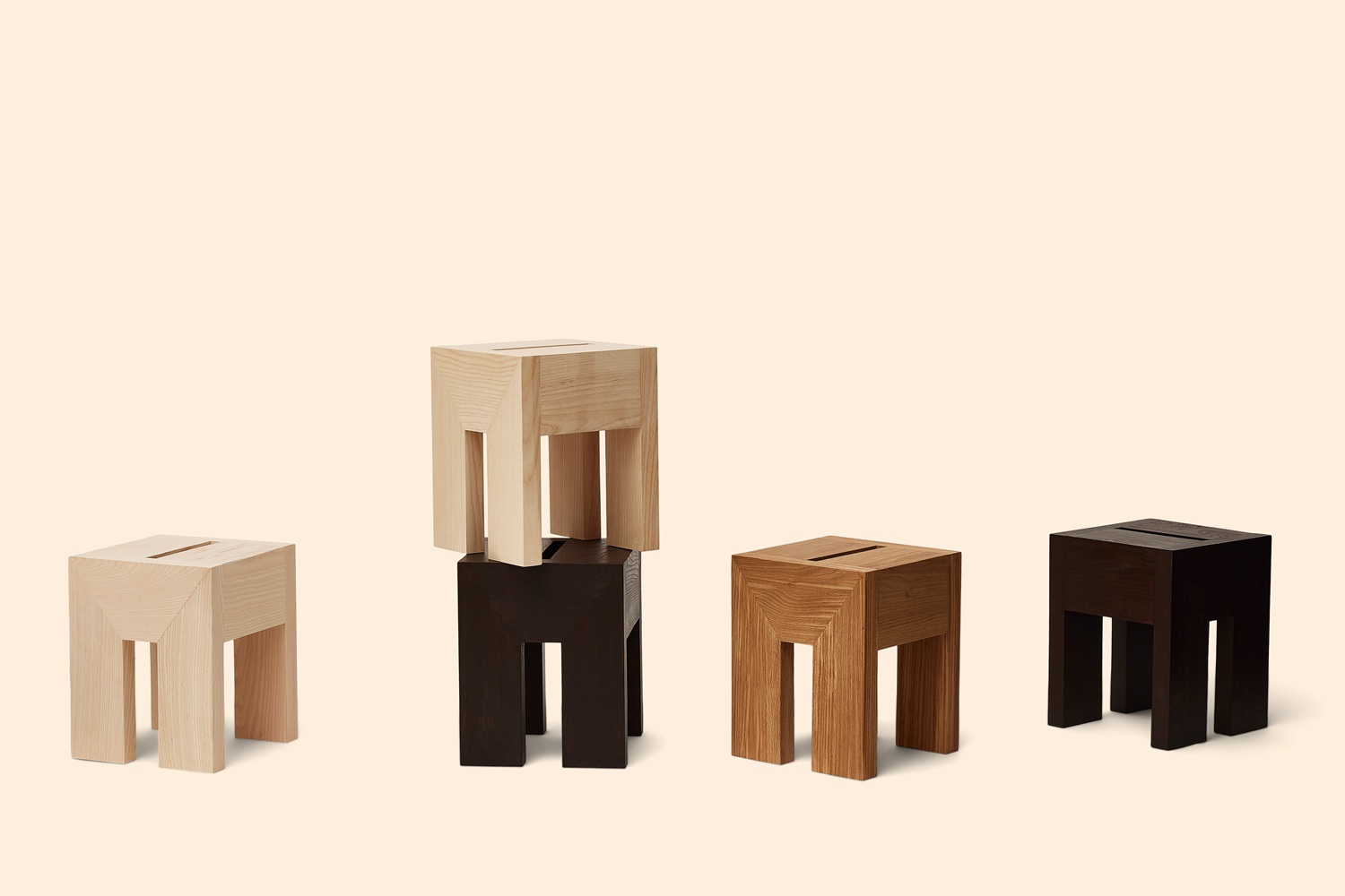 Monolith Side table Table d'appoint Form & Refine