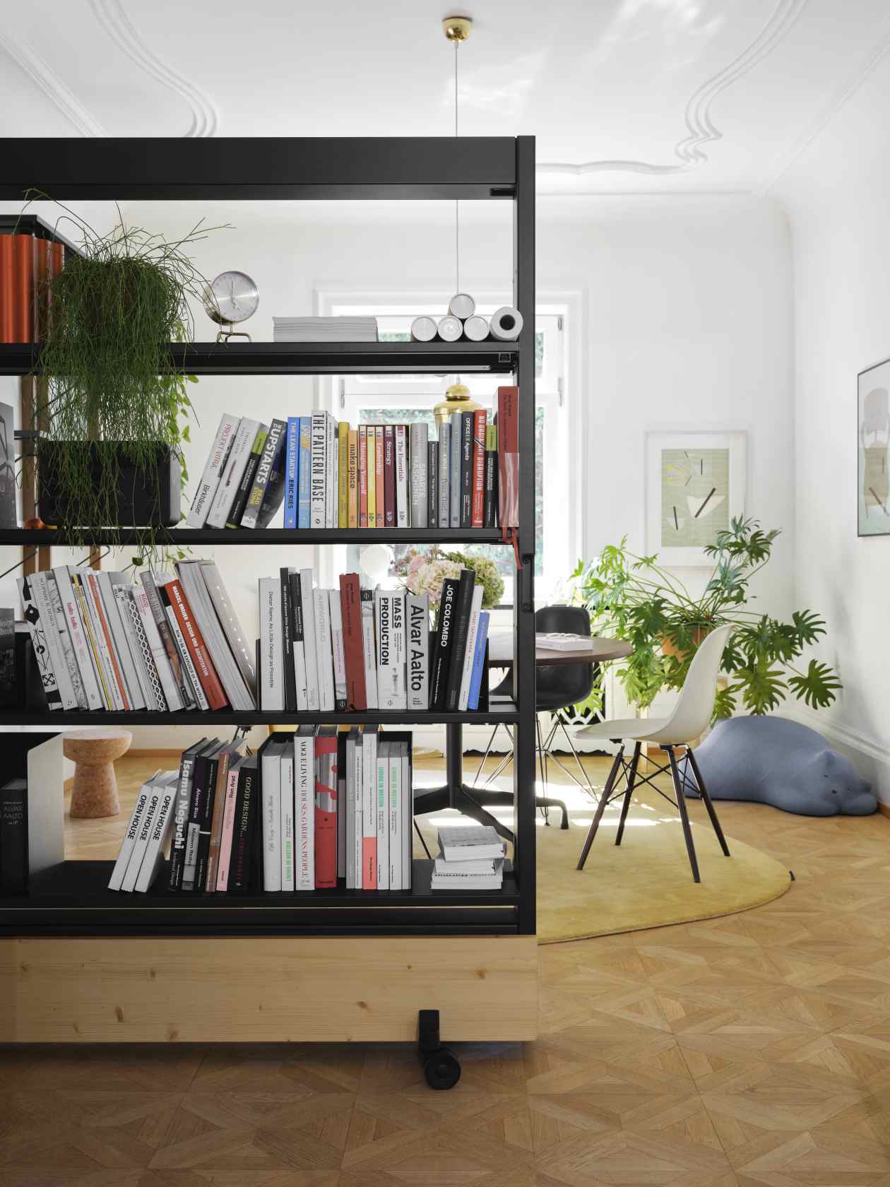 Tripod Clock Horloge de Table Vitra