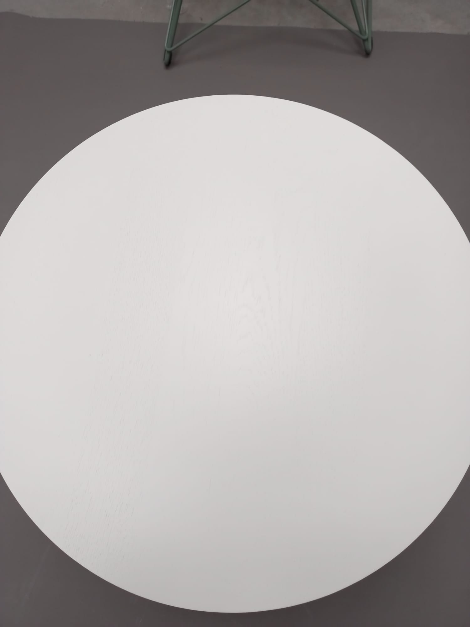 Table basse Bella, table d'appoint Ø 45 x H 39 cm BLANC Hay OBJECTS IMPARFAITS