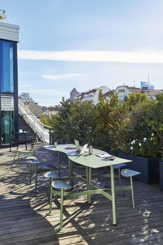 Bolder Table 3 places avec assises Extérieur Fermob EXEMPLE DE MANIÈRE