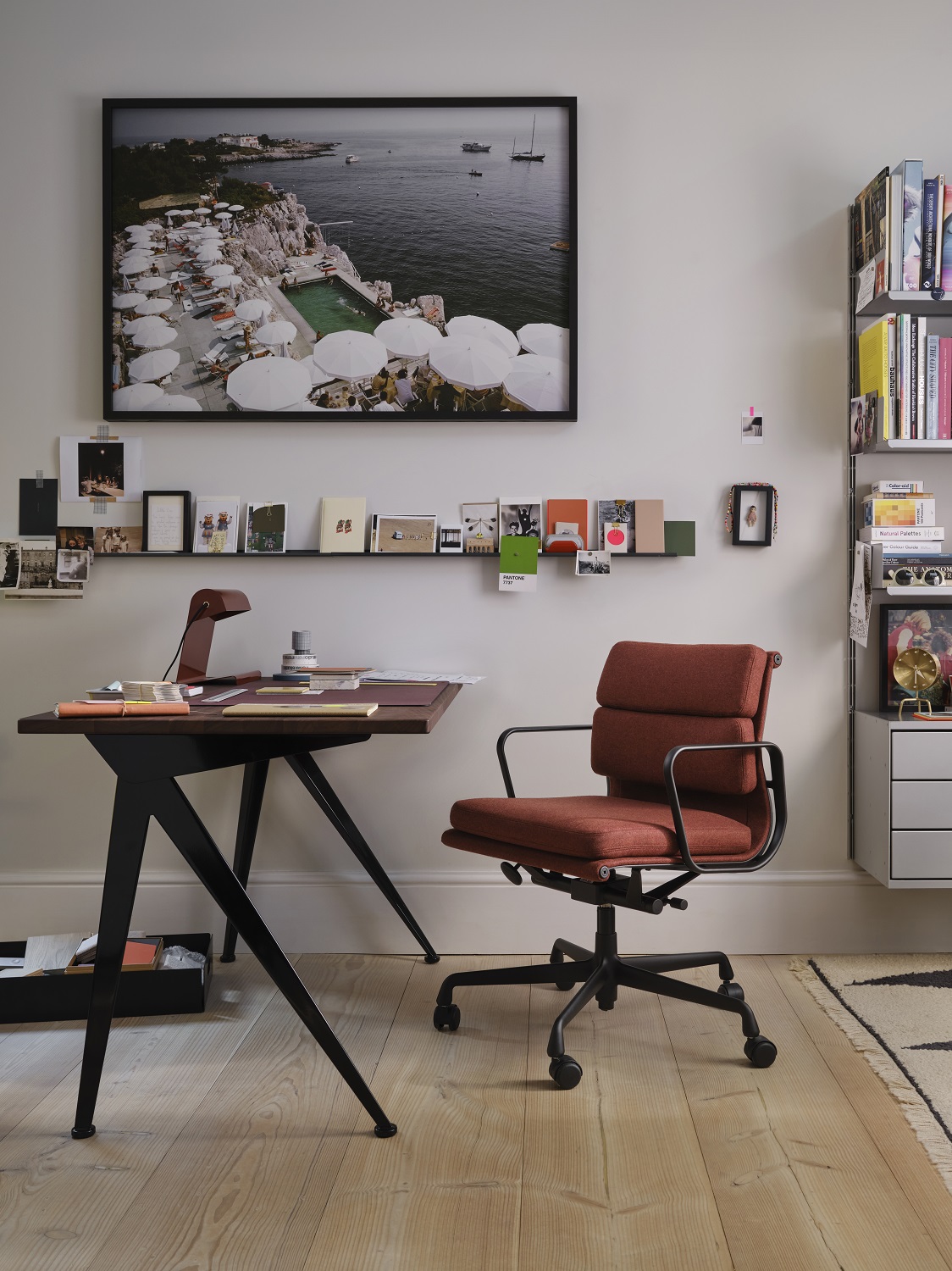Soft Pad Chair EA217 / EA 217 Fauteuil Vitra