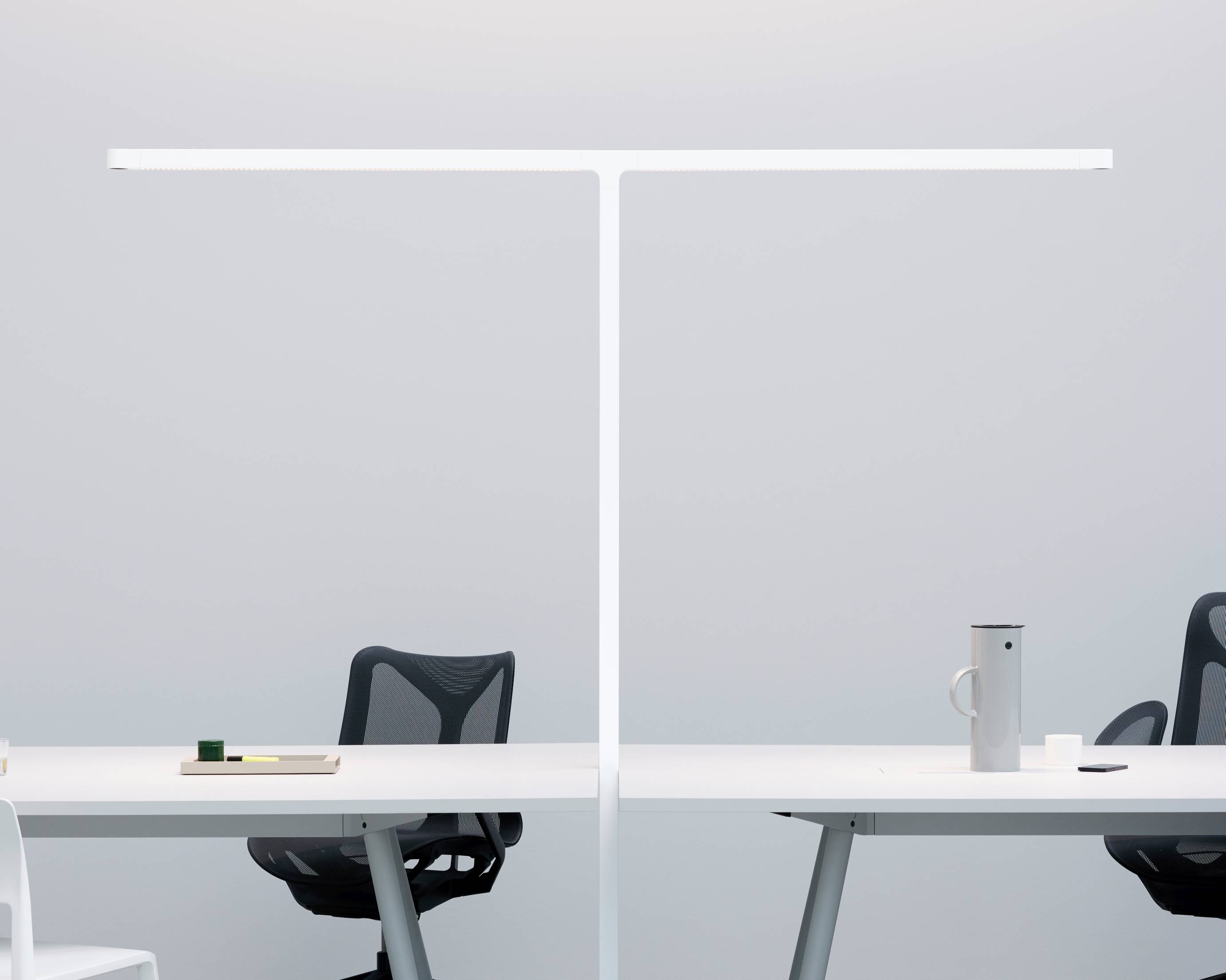 Team Cowork Lampadaire Grau