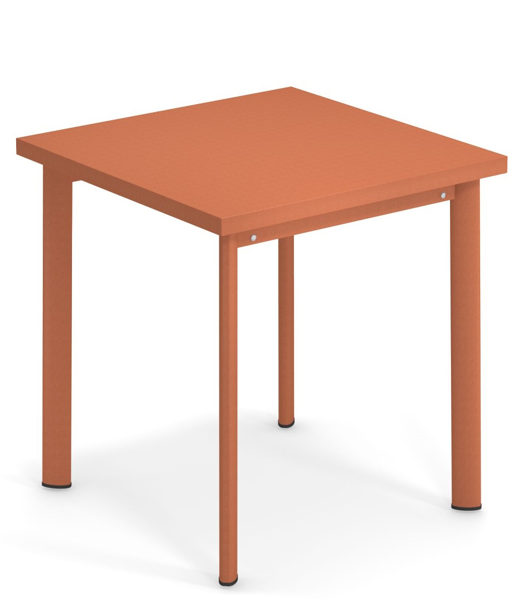 Star Table Outdoor Emu