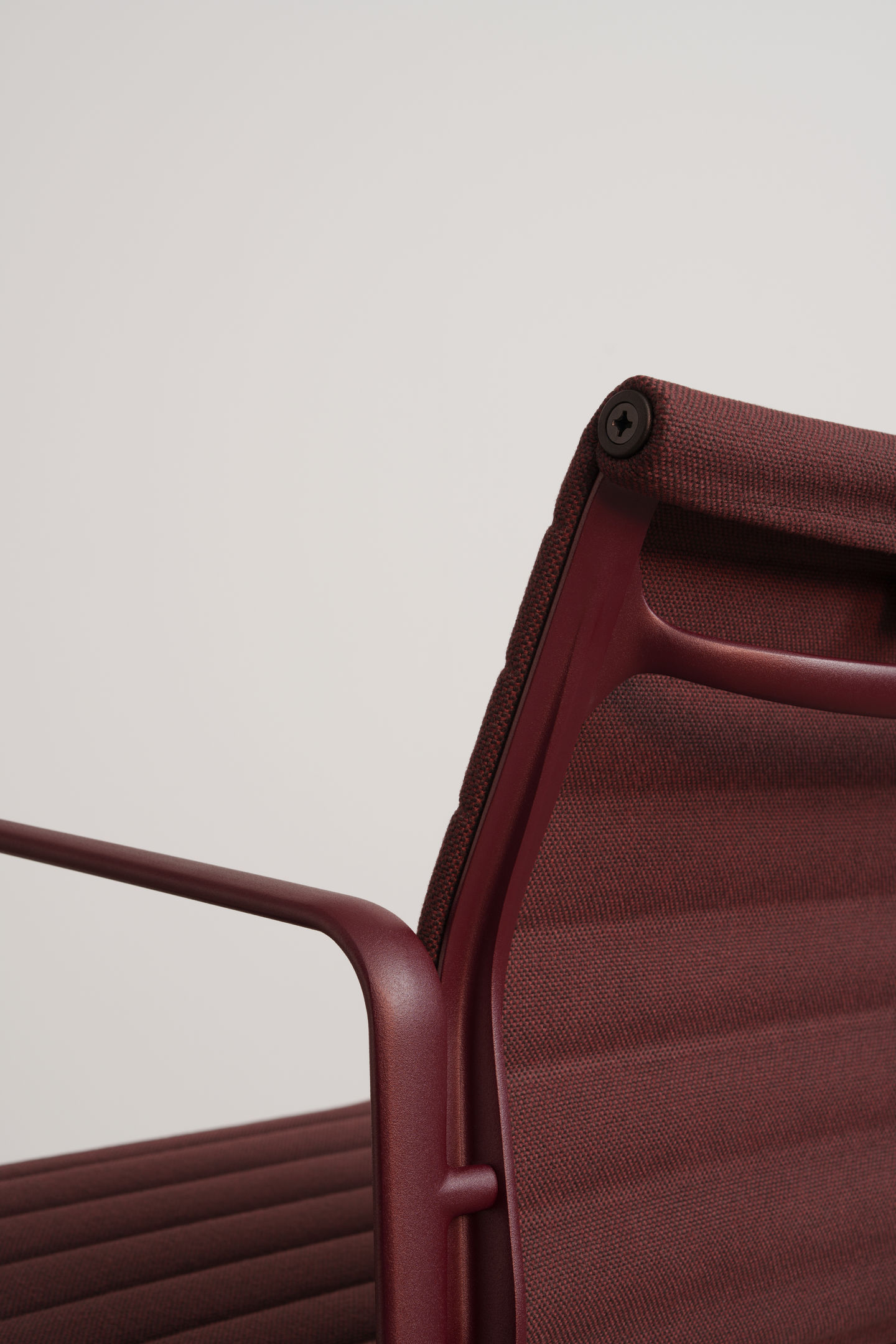 Aluminium Chair EA 108 / EA 108 Chaise Vitra