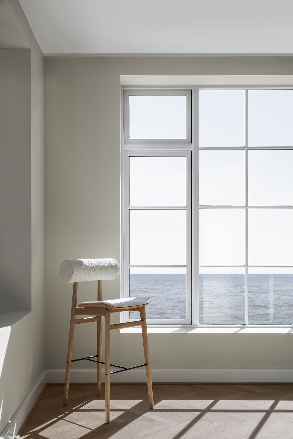 Totem Counter Bar stool Tabouret de bar Norr11