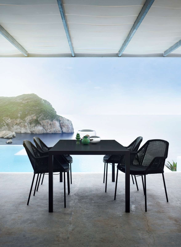 Breeze Outdoor Chaise à quatre pieds Cane-Line