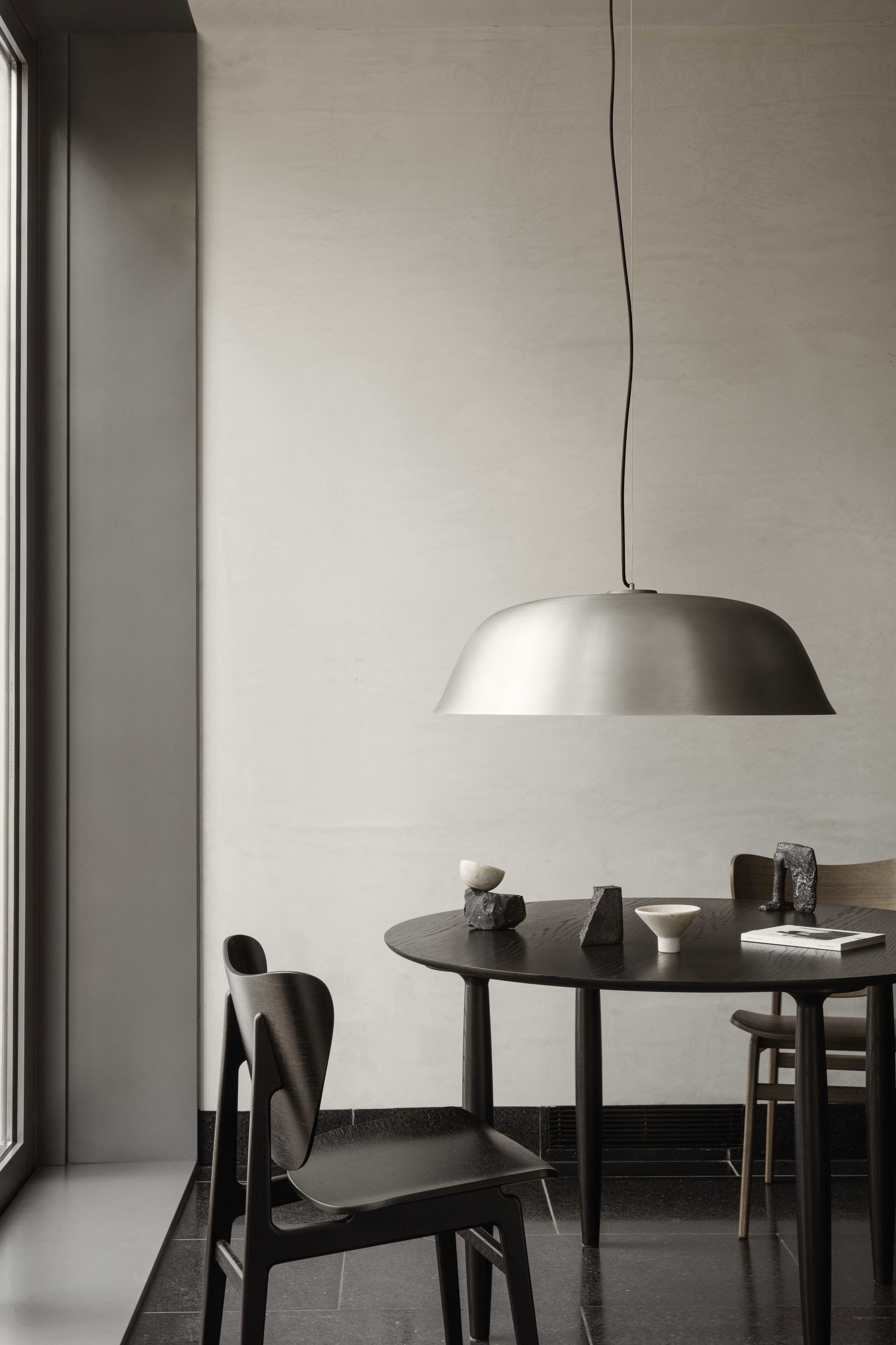 Oku table à manger ronde chêne  Norr11 Oku table à manger ronde chêne  Norr11