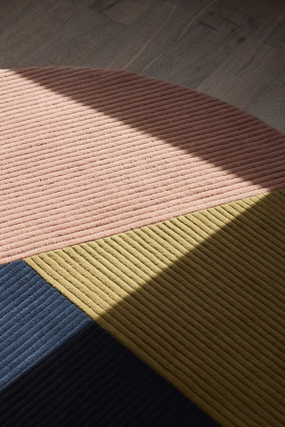 Tapis Row Rug Circular trio Northern Tapis Row Rug Circular trio Northern