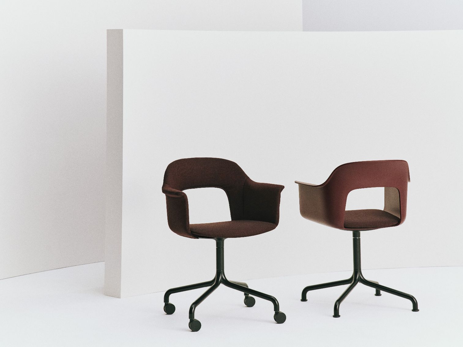 Layout Armchair 253 Fauteuil 4 pieds en étoile Hay 