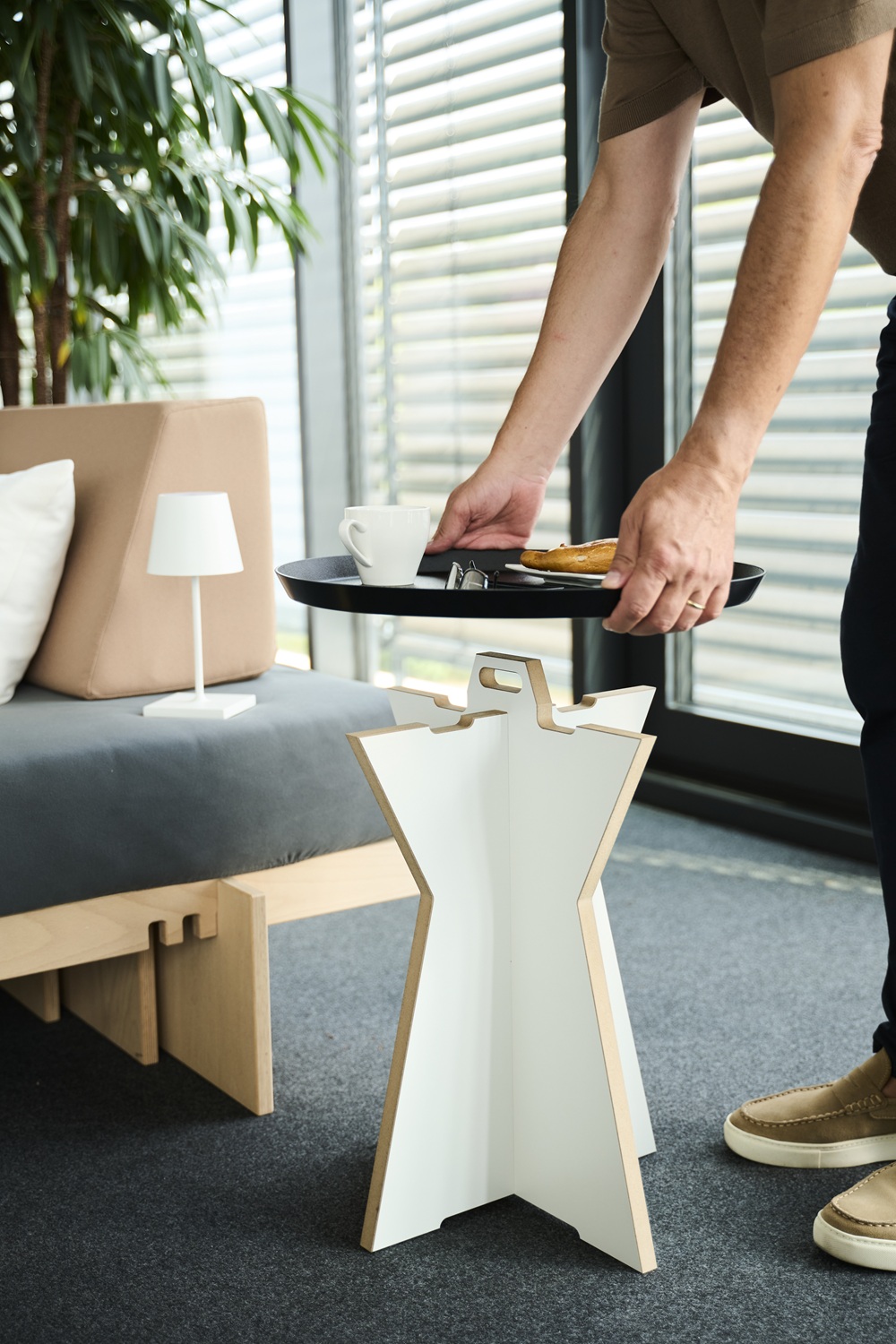 Tojo Table d'appoint portable avec plateau amovible Tojo