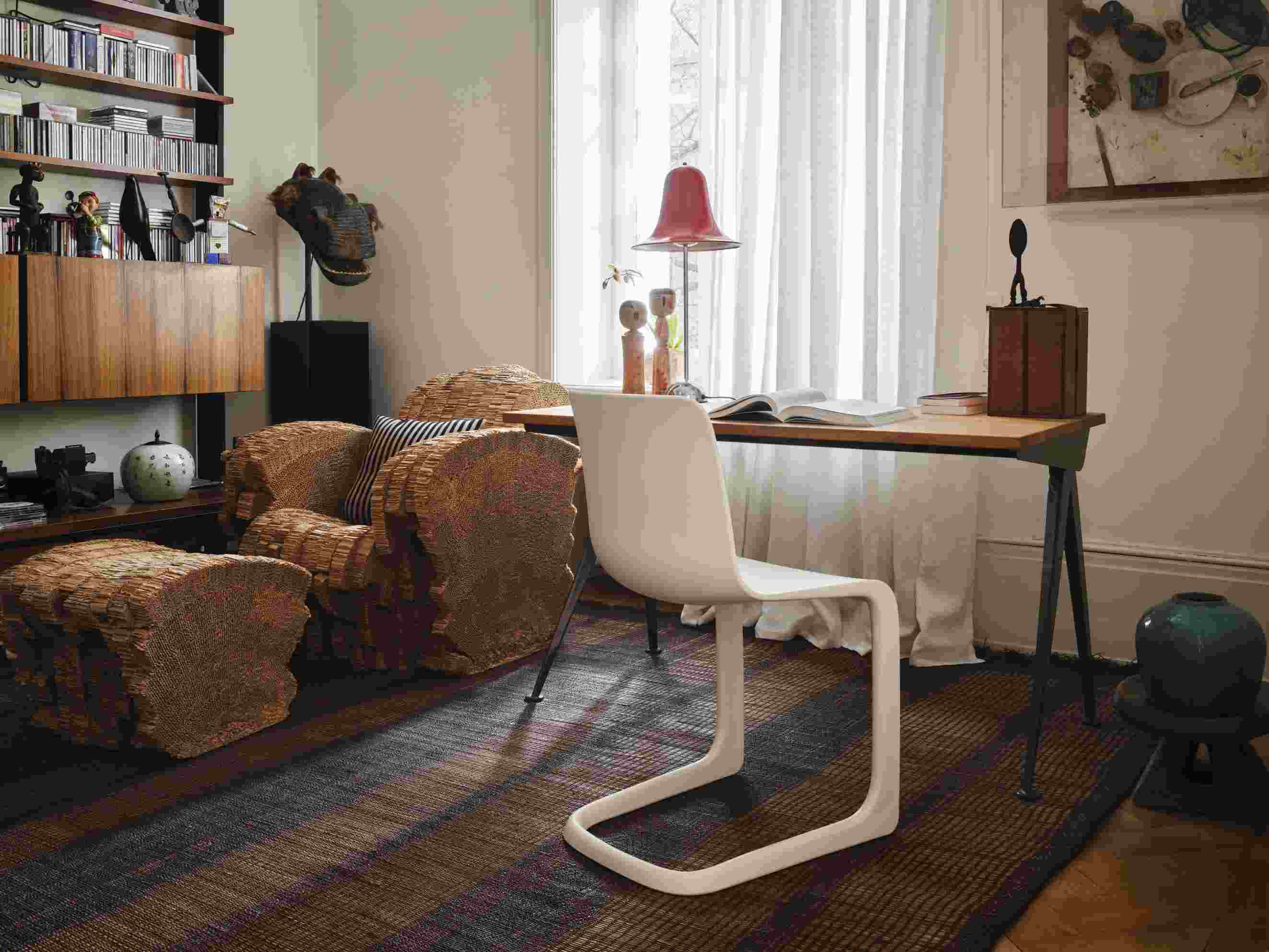 Eco-C Chair Chaise Vitra