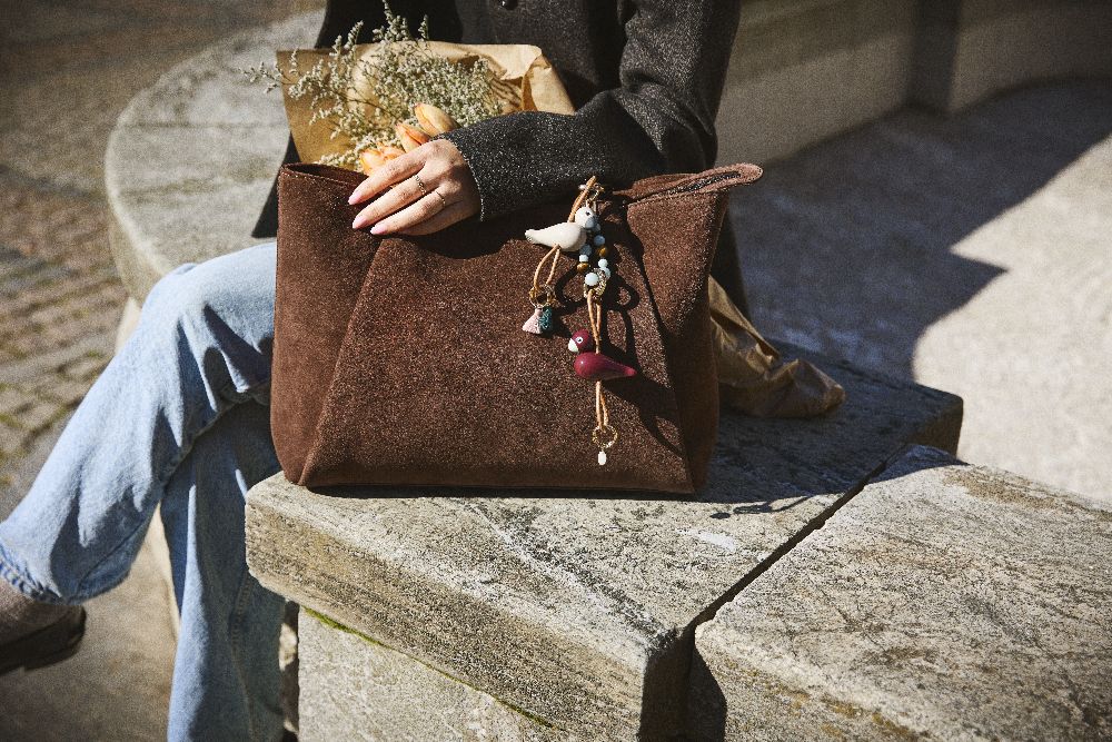 Porte-clés Vogel Bordeaux métal doré et cuir naturel Kay Bojesen 