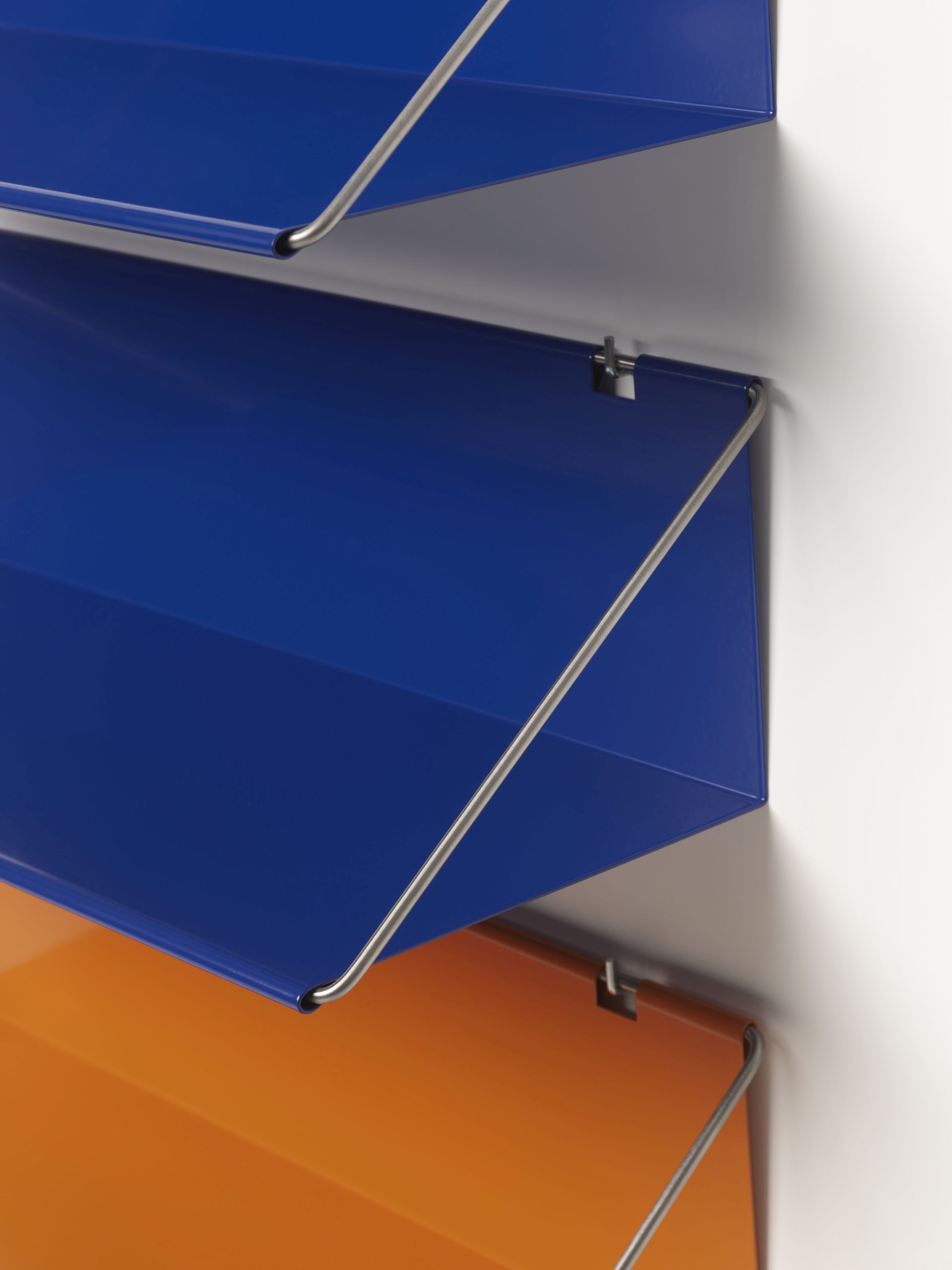 Utrecht DW 01 Étagère bleu marine ultra Spectrum