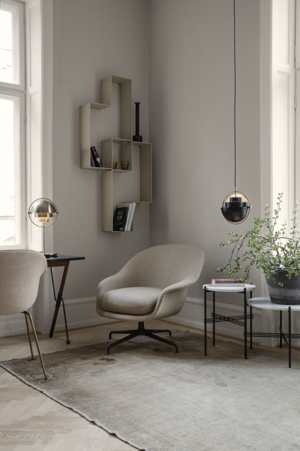 Multi-Lite Lampe de table Noir / Laiton Gubi