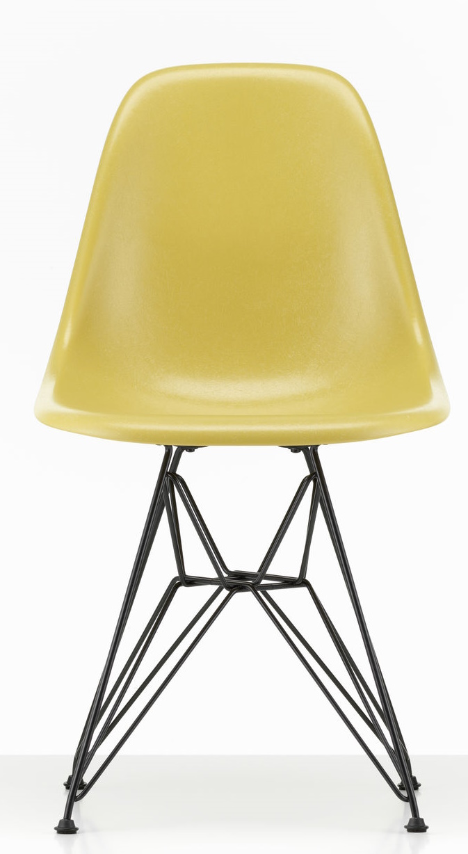 Eames Fiberglass Chair DSR chaise Vitra