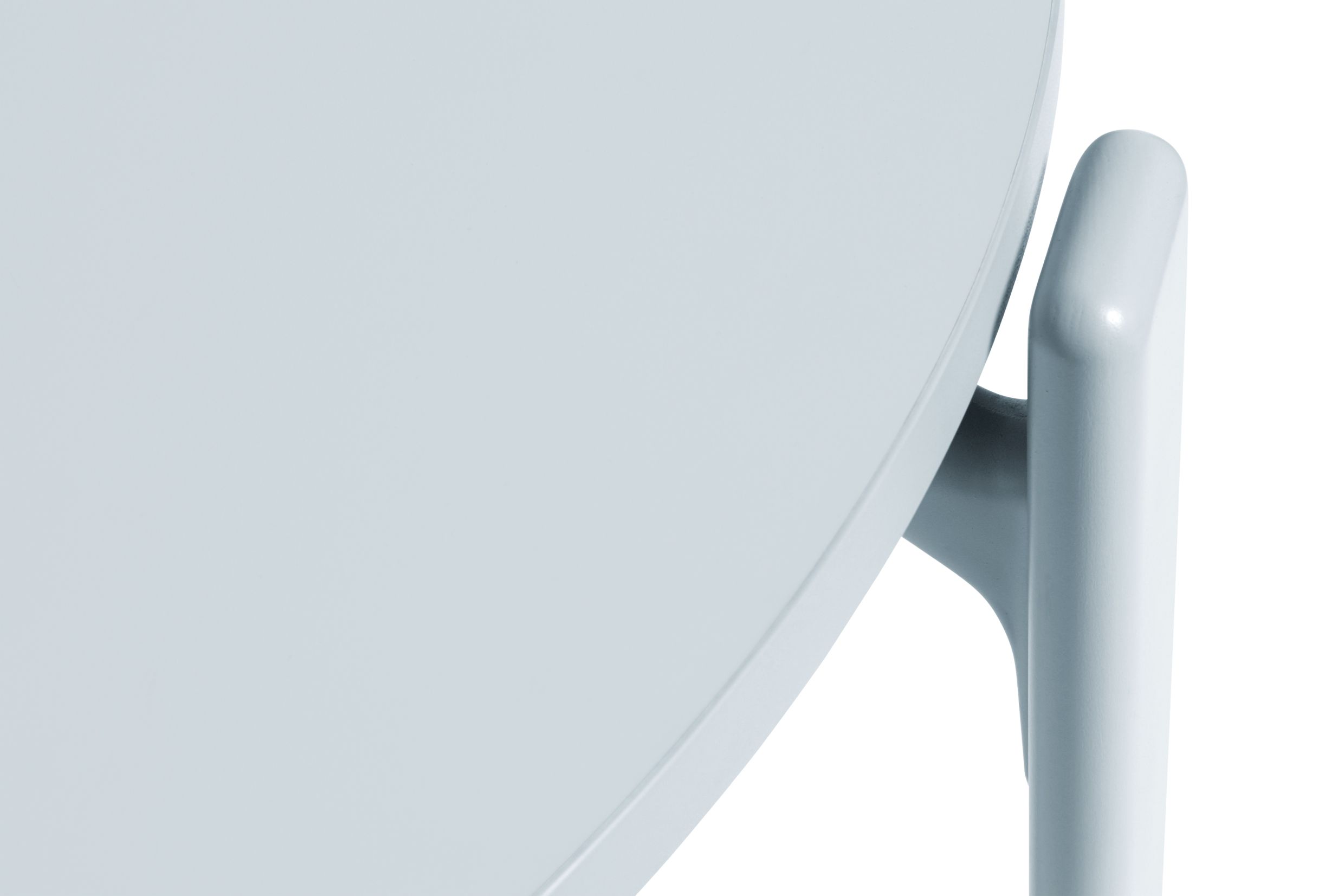 Detailaufnahme des Rey Table Tisch Hay in Schieferblau mit Laminat Gull. Design Tisch.