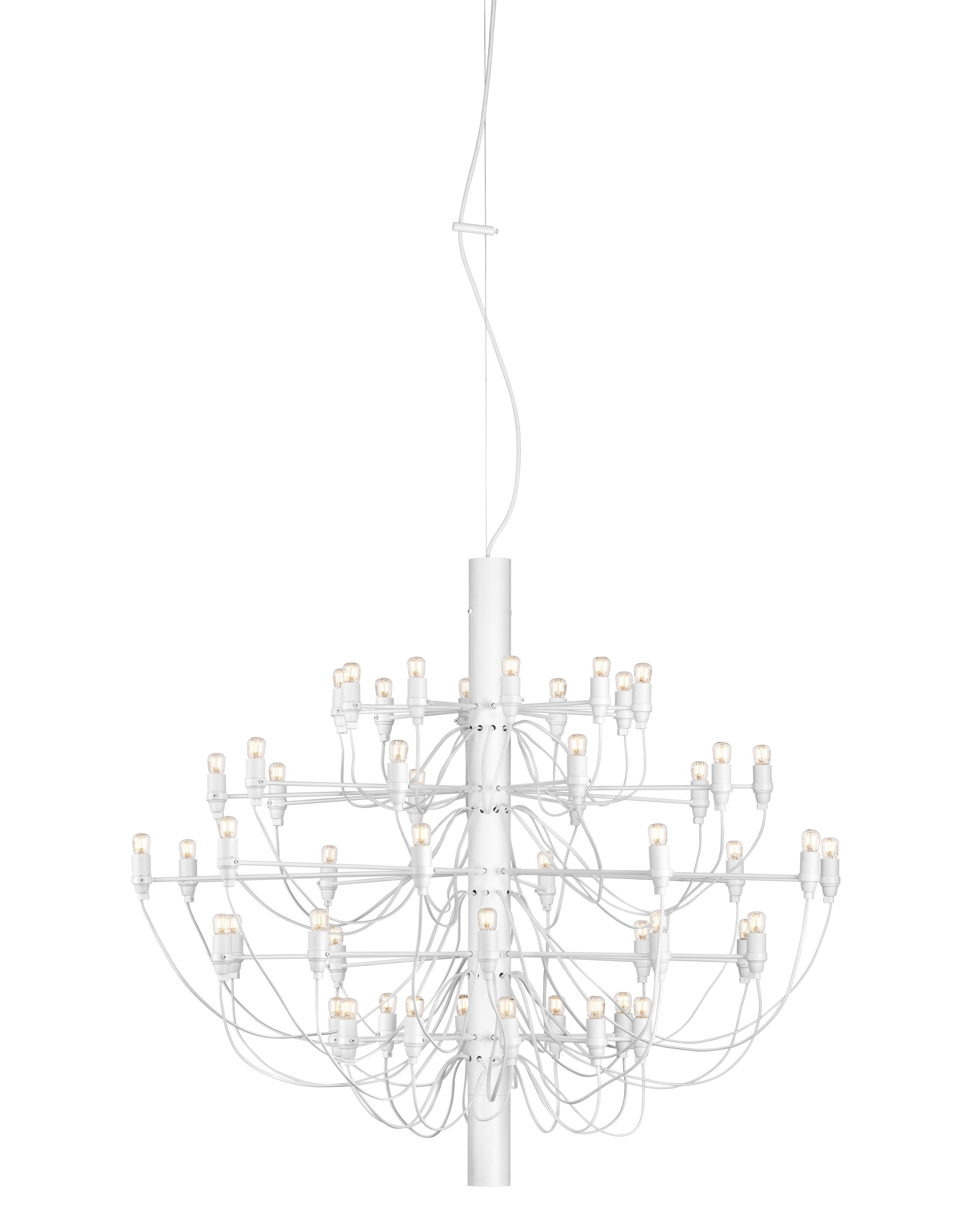 2097/50 Lustre blanc avec ampoules claires Flos Weißer Flos 2097 Kronleuchter mit klaren Glühbirnen, moderne Deckenleuchte für stilvolle Innenräume.