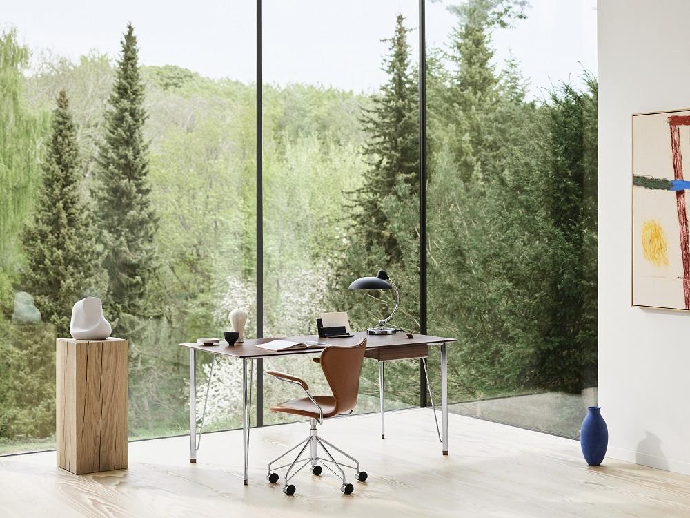 FH3605™ Writing Desk Bureau Fritz Hansen