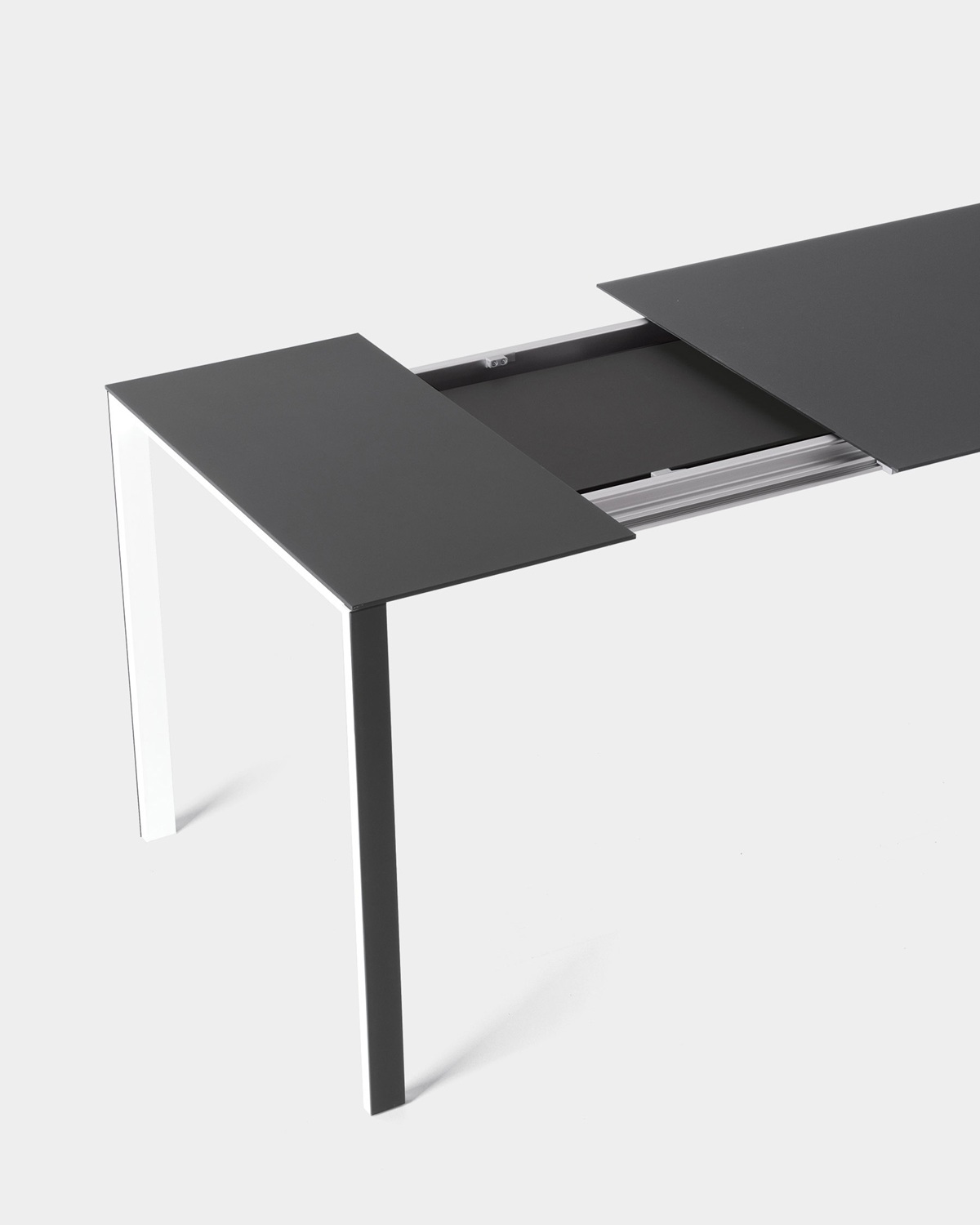 Thin-K Indoor Table à rallonges Kristalia