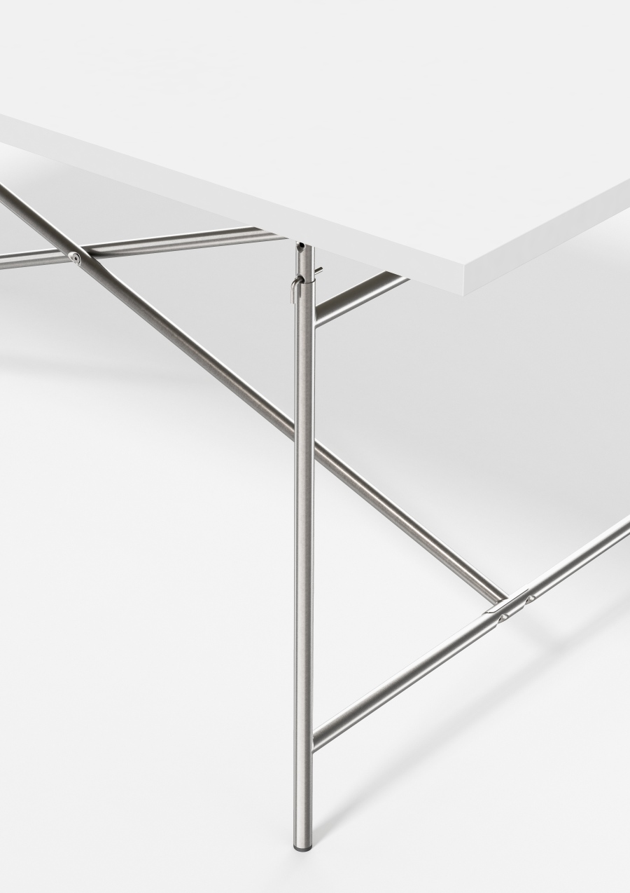 Eiermann 2 Table complète Richard Lampert Eiermann 2 Table complète Richard Lampert